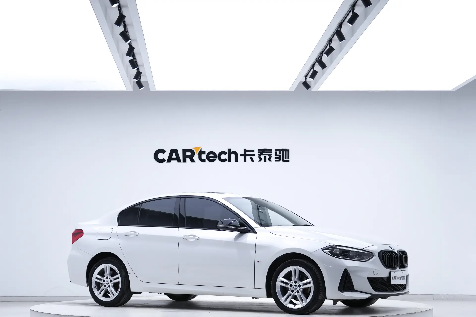 BMW 120i, 2023 2