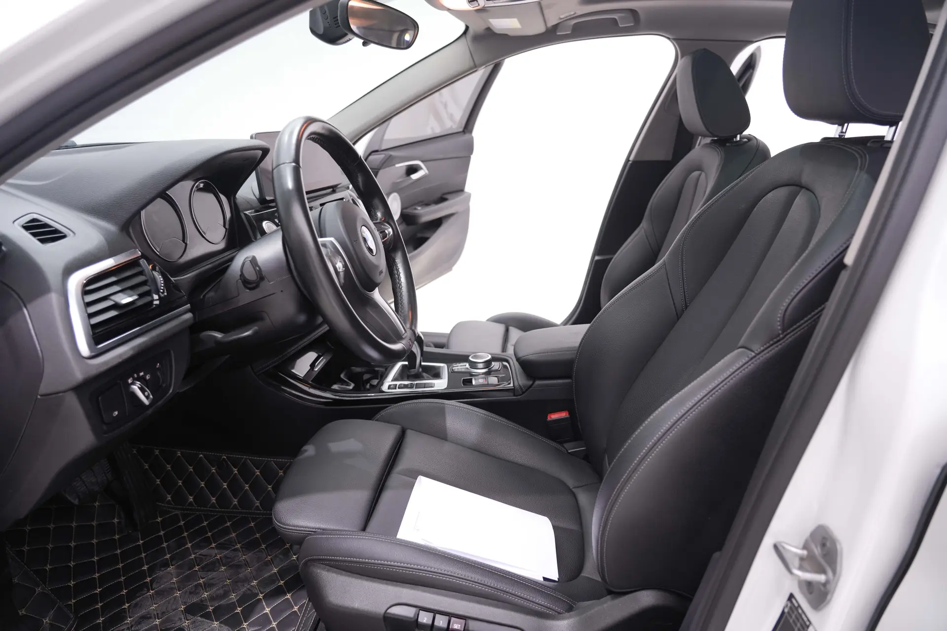 BMW 120i, 2023 19
