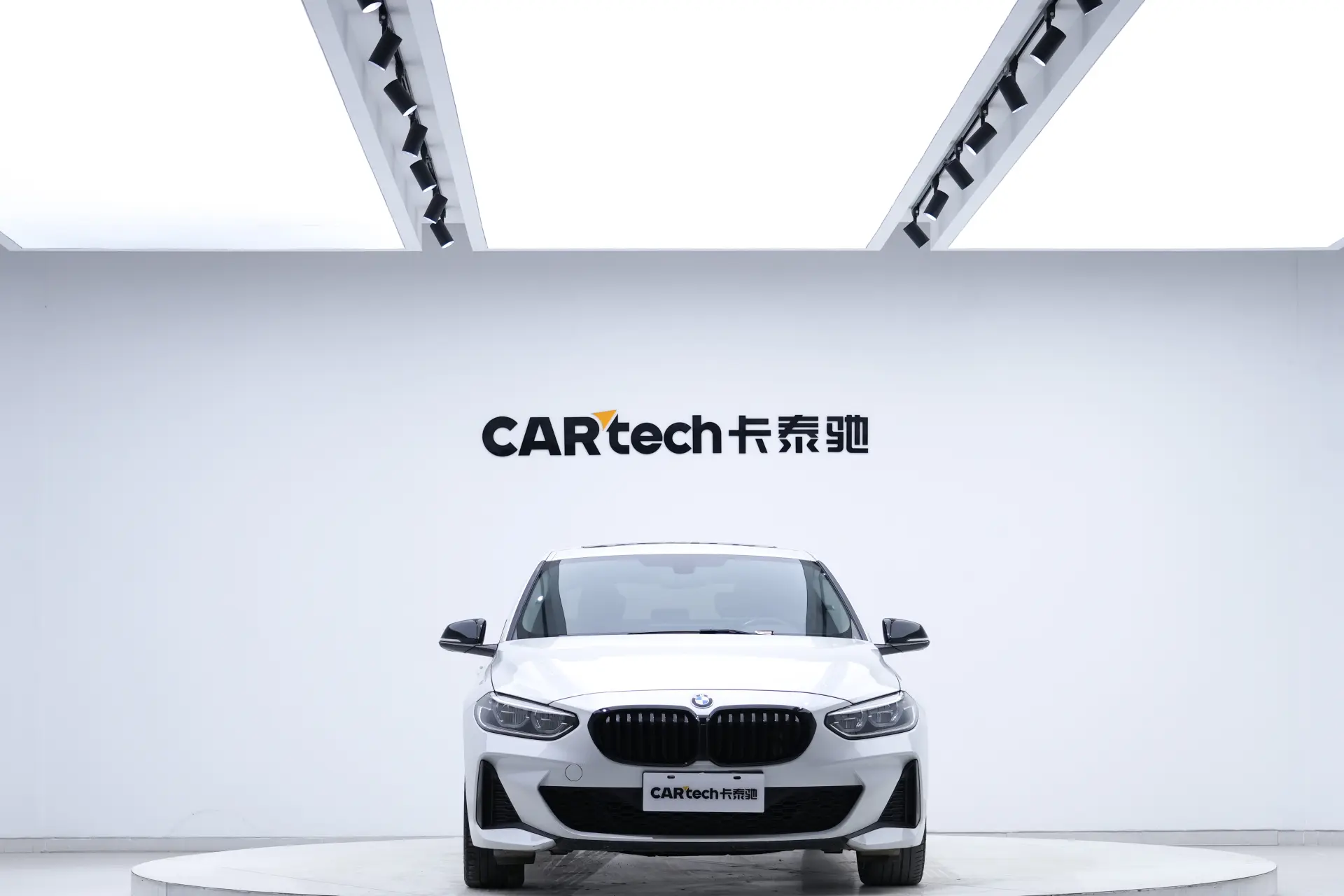 BMW 120i, 2023 3