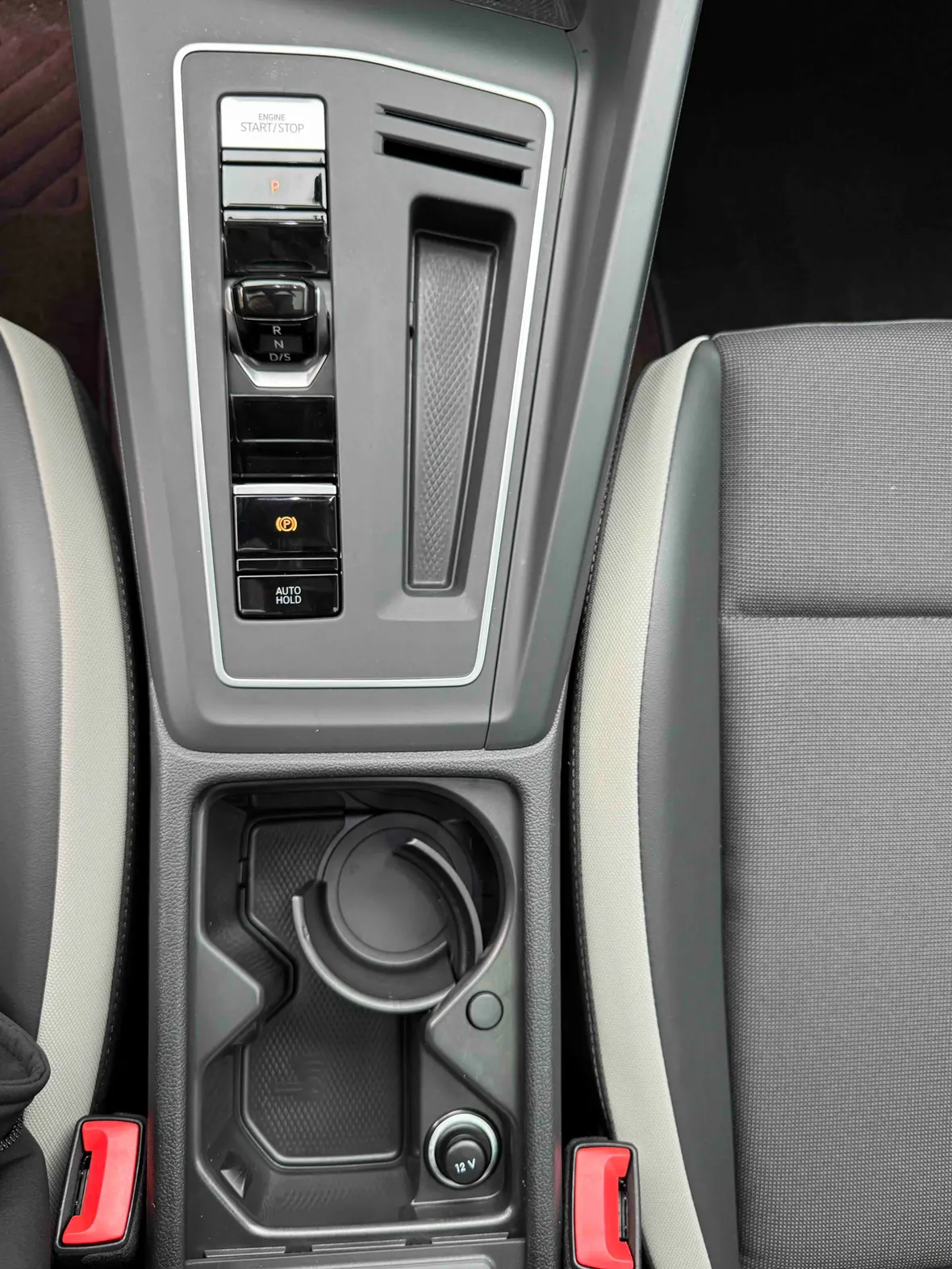 Volkswagen Golf, 2025 23