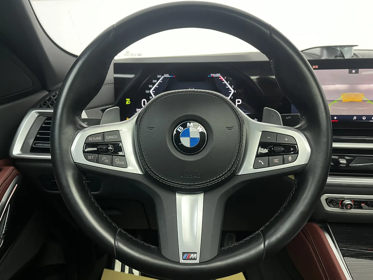 BMW X6, 2024 8