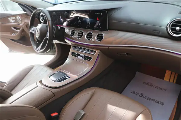 Mercedes-Benz E 300 L, 2023 23