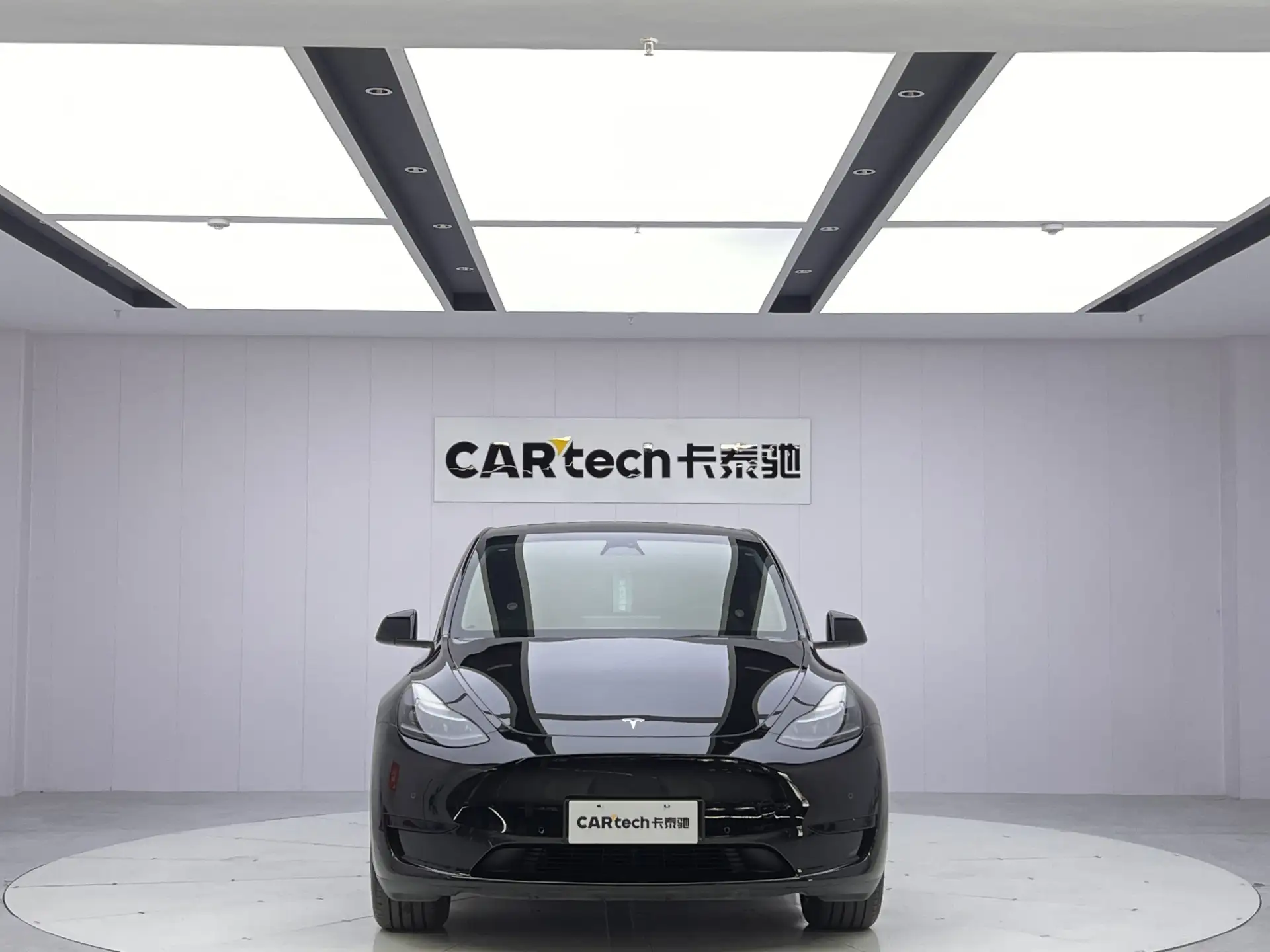 Tesla Model Y, 2024 3