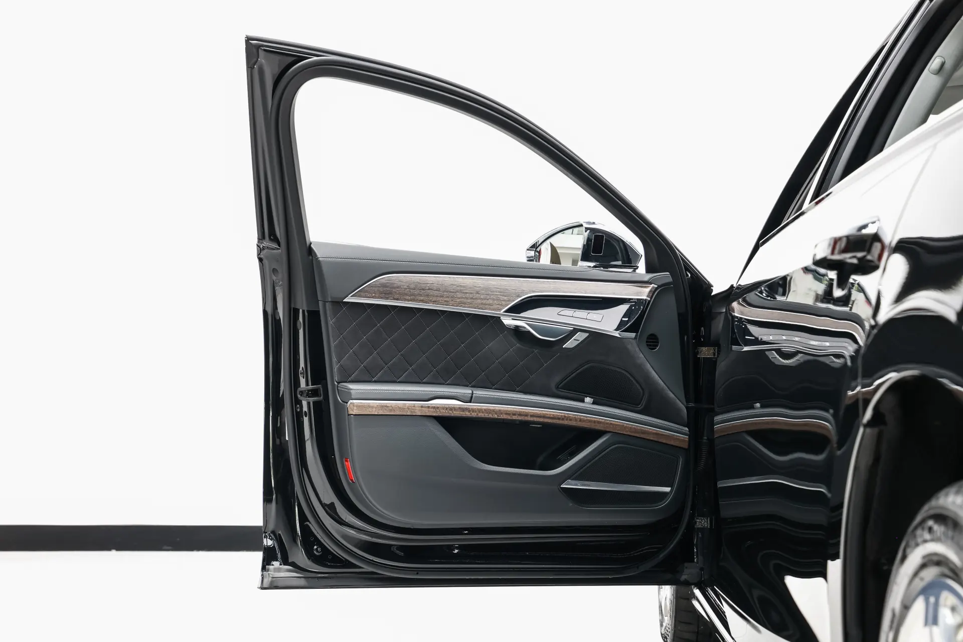 Audi A8L, 2022 16