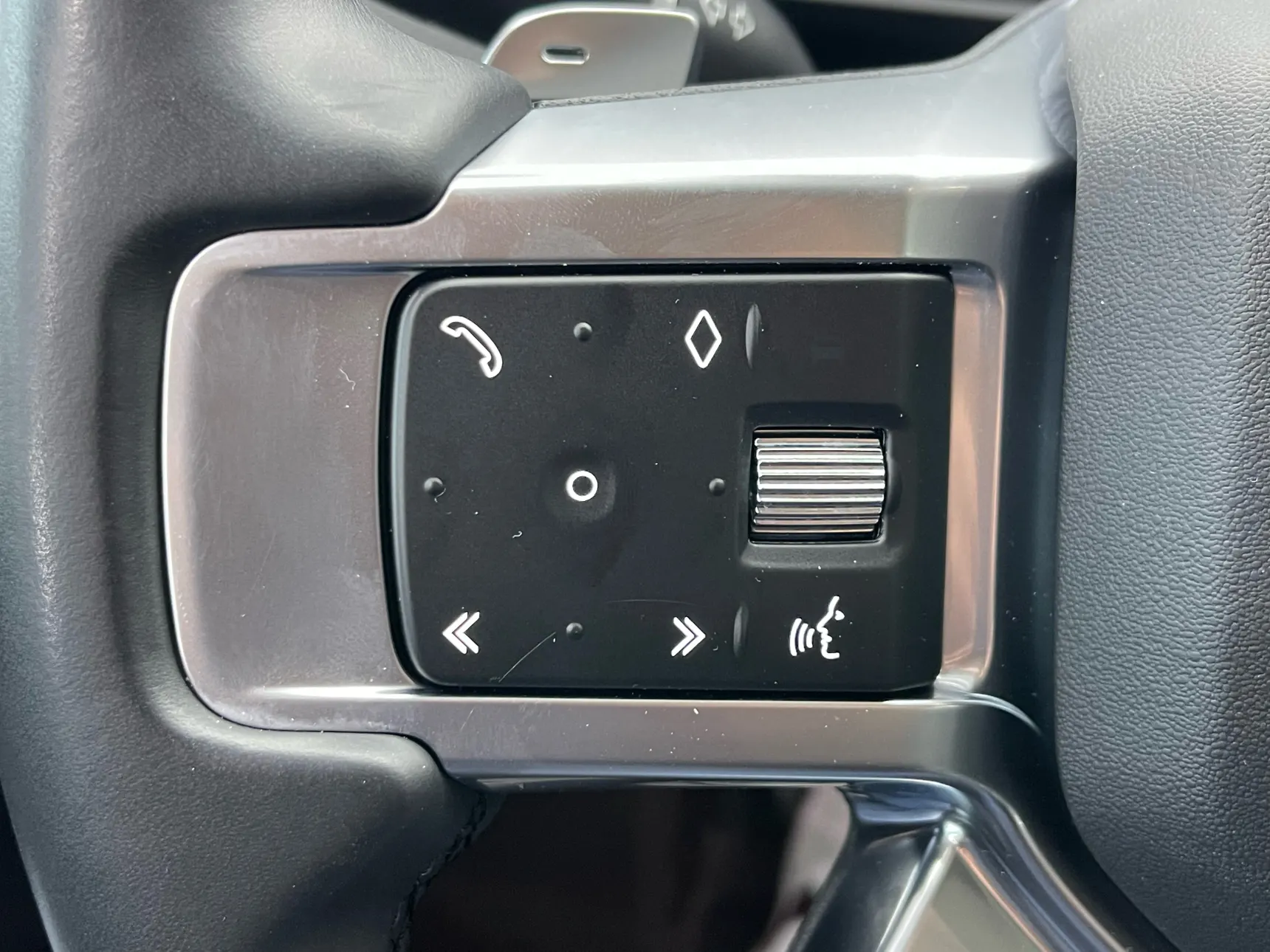 Land Rover Discovery, 2023 21