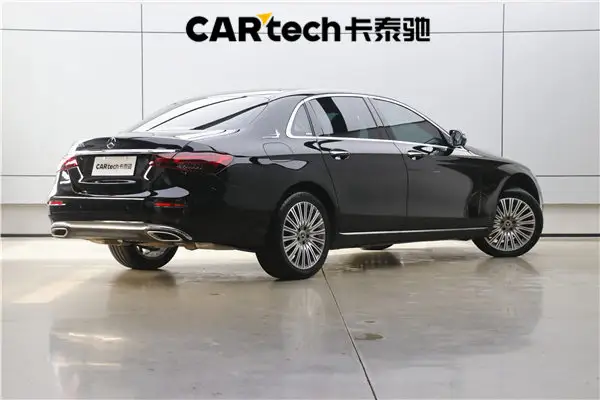Mercedes-Benz E 300 L, 2023 9