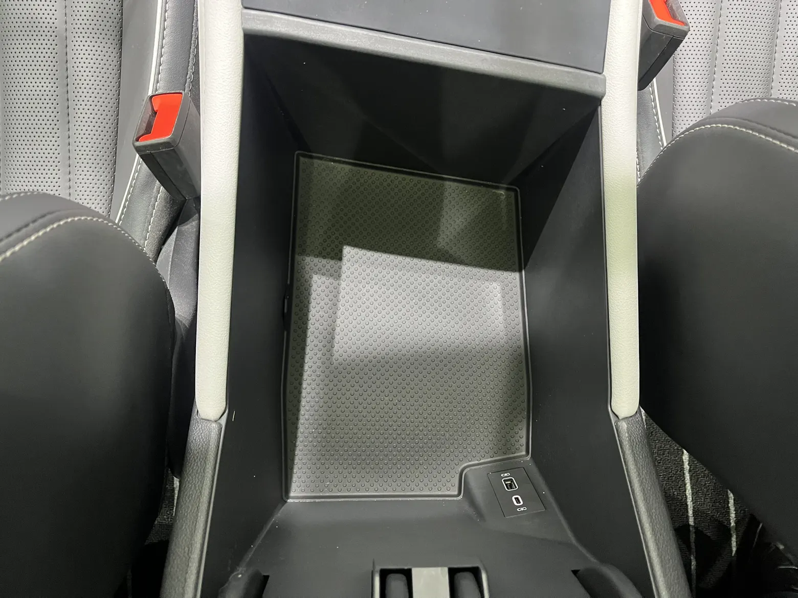 Volkswagen Teramont, 2023 19