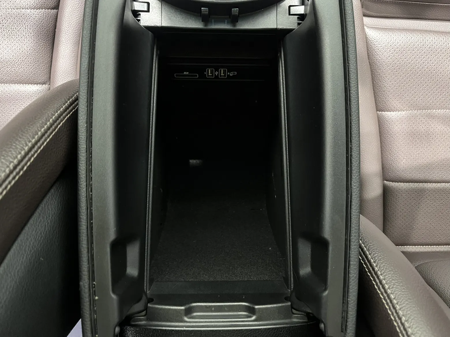 Mercedes-Benz GLC 260 L, 2019 18