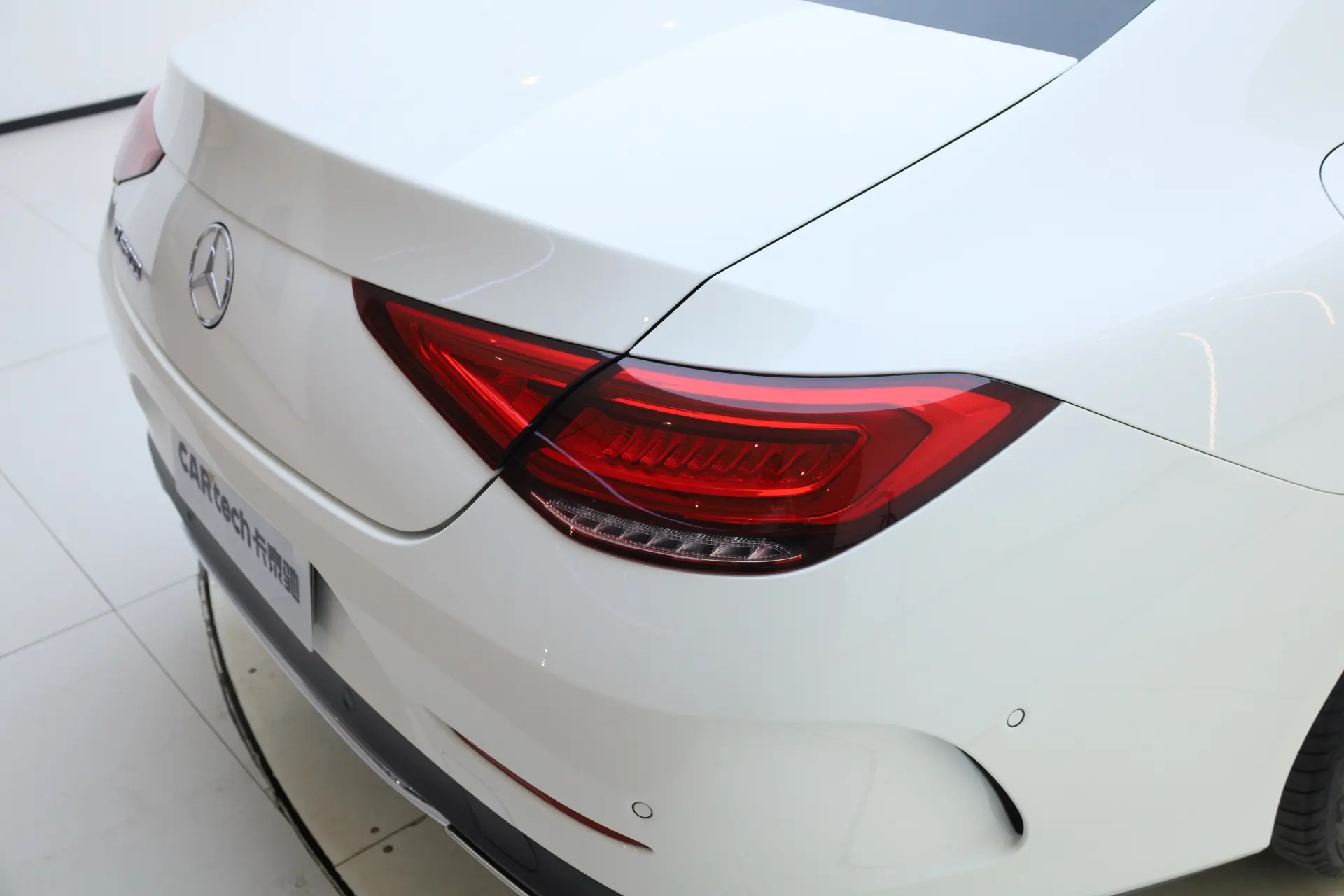 Mercedes-Benz CLS 300, 2022 9