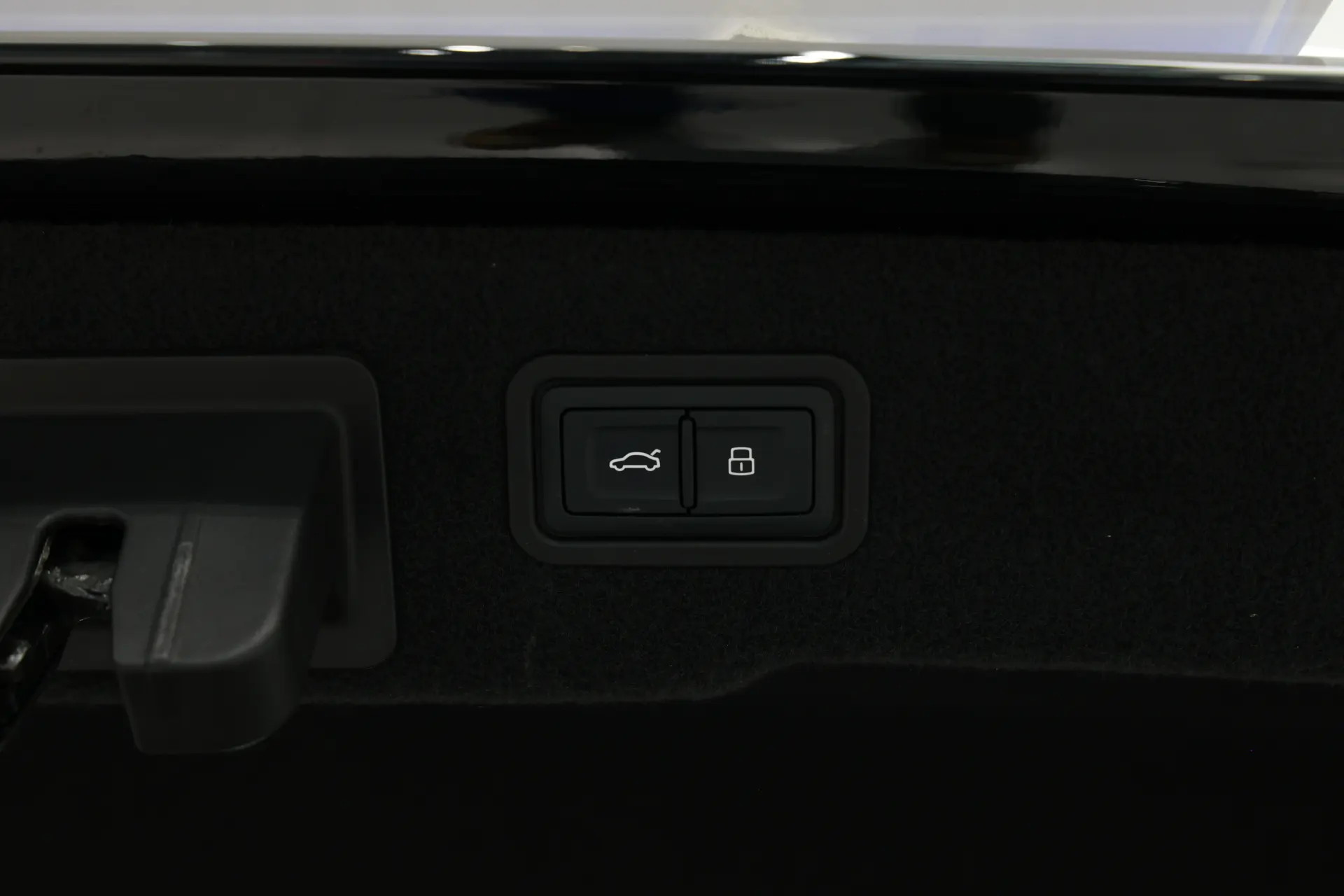 Audi A8L, 2022 8
