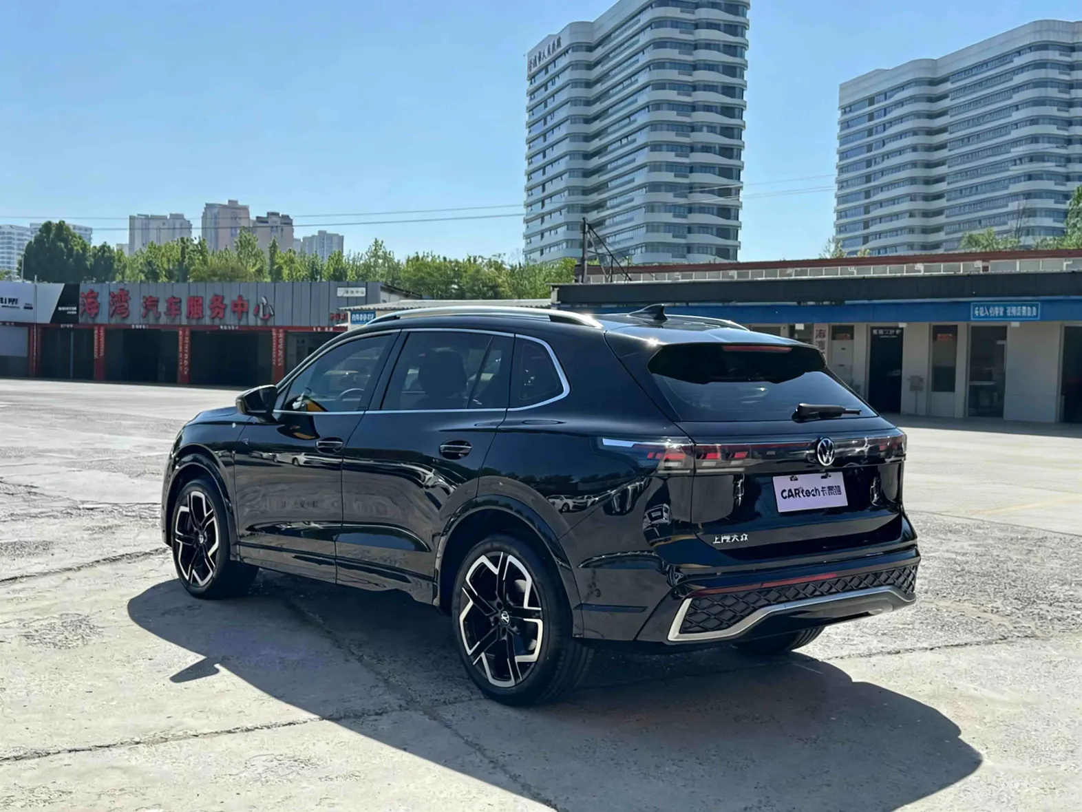Volkswagen Tiguan L, 2024 6