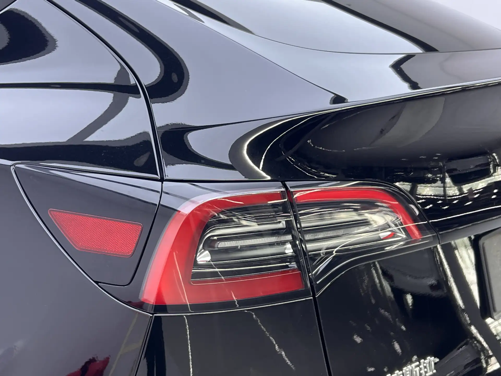 Tesla Model Y, 2024 10