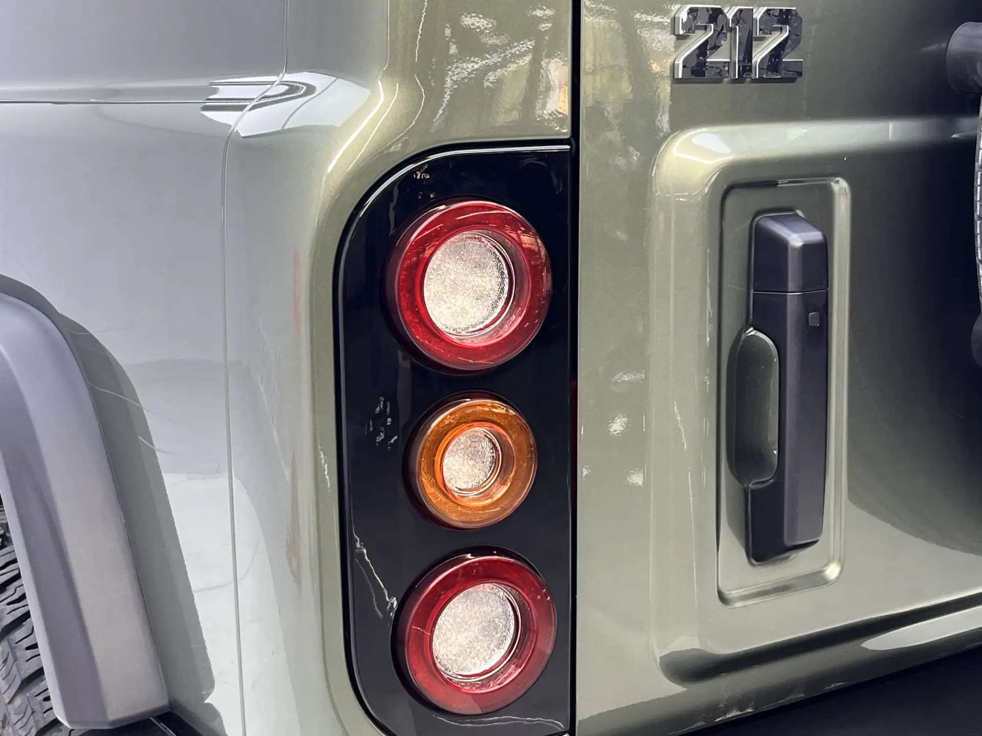 212 T01, 2024 9