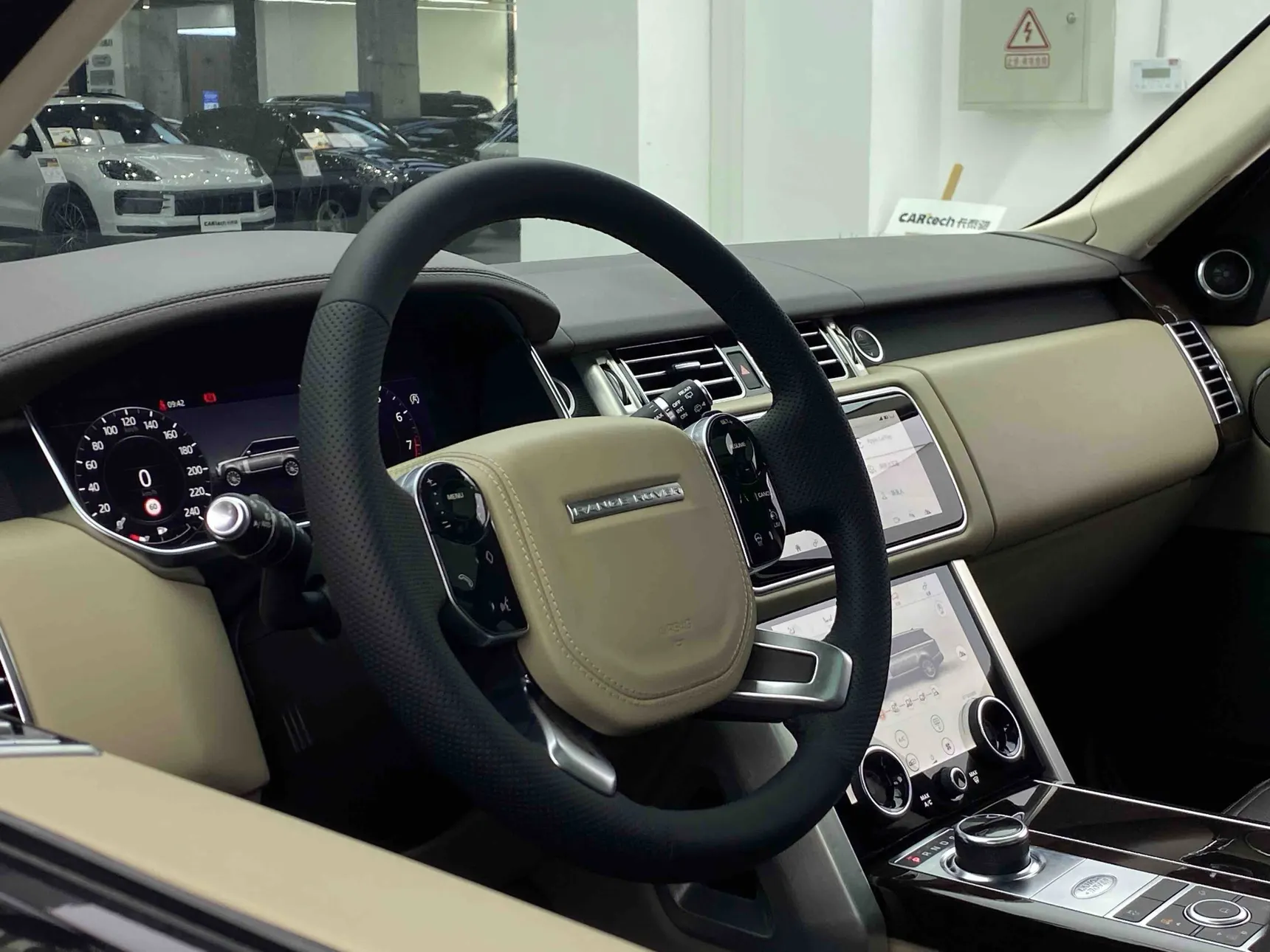 Land Rover Range Rover, 2021 15