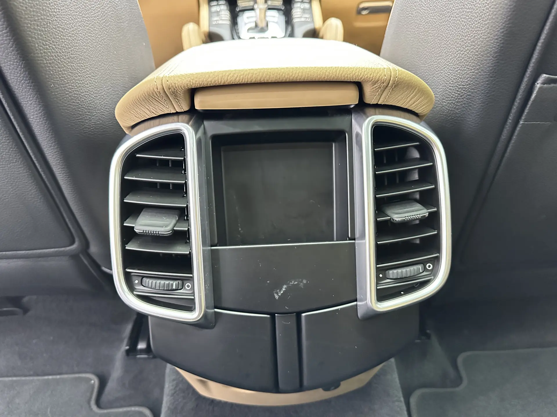 Porsche Cayenne, 2016 26