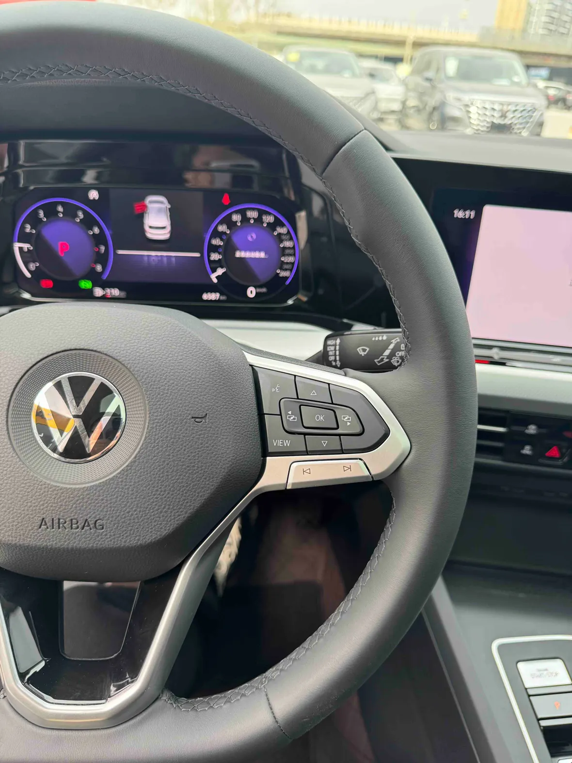 Volkswagen Golf, 2025 22