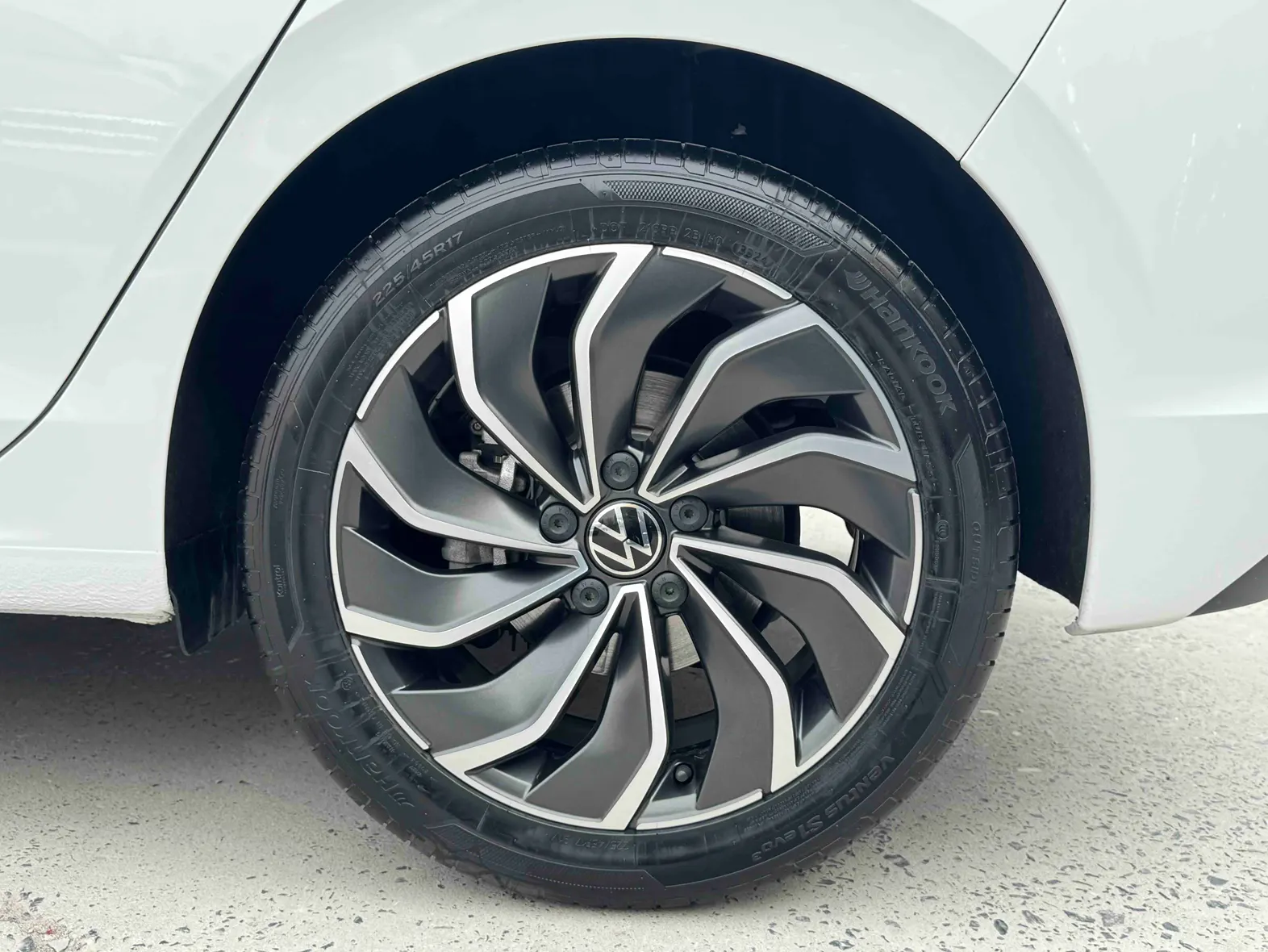 Volkswagen Golf, 2025 8