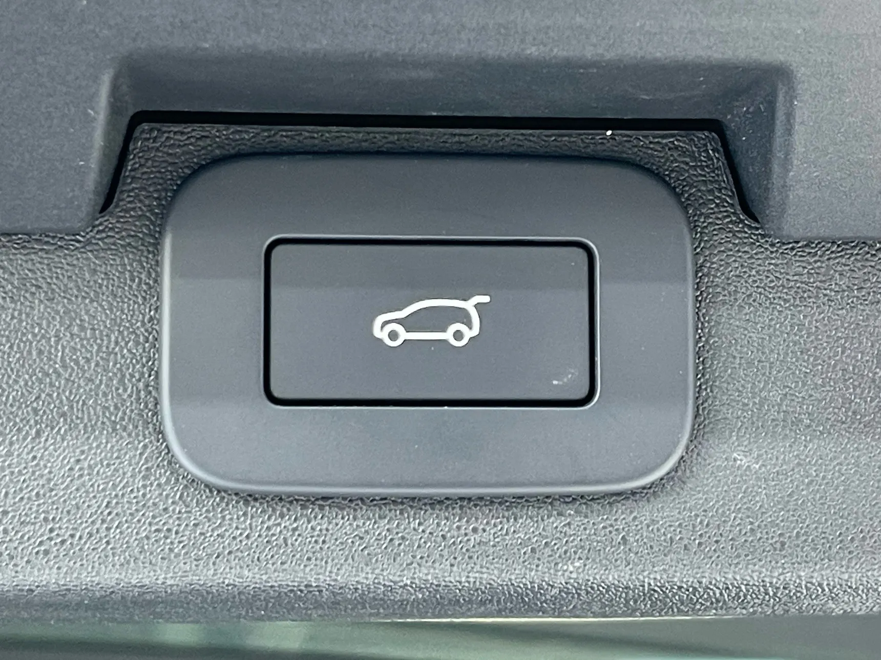 Land Rover Discovery, 2023 24