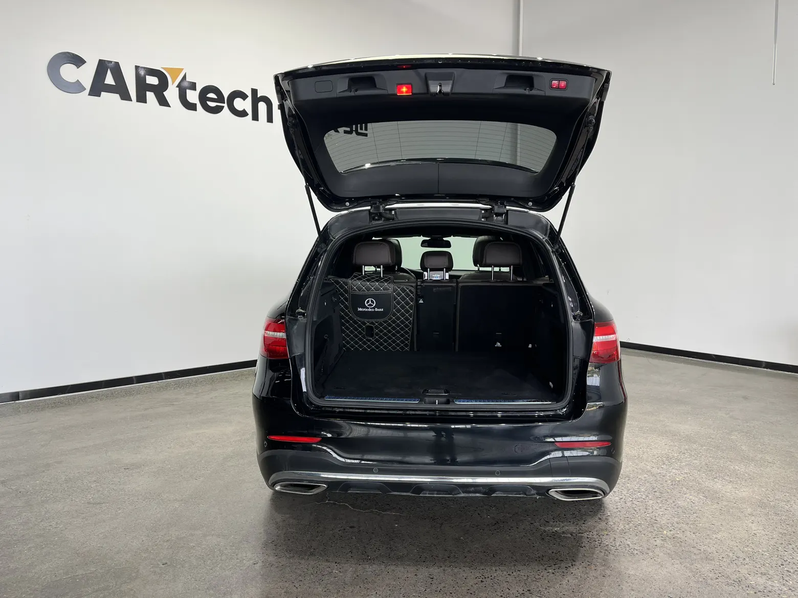 Mercedes-Benz GLC 260 L, 2019 9