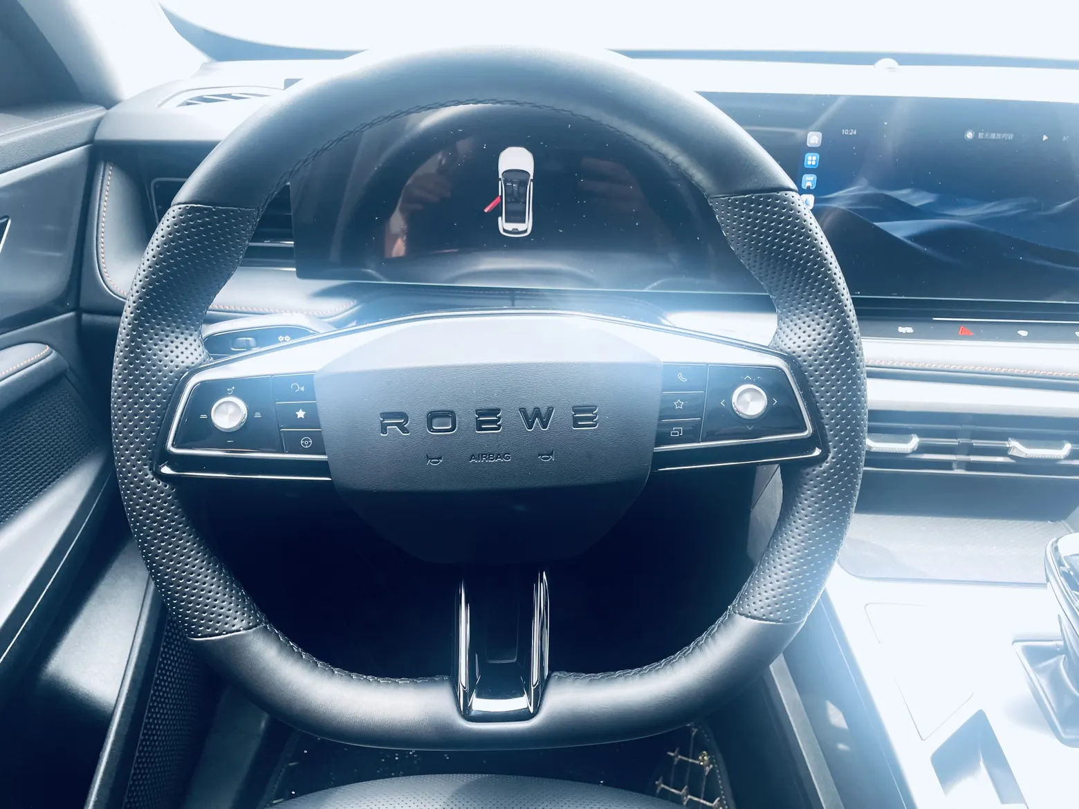 Roewe RX5, 2023 8