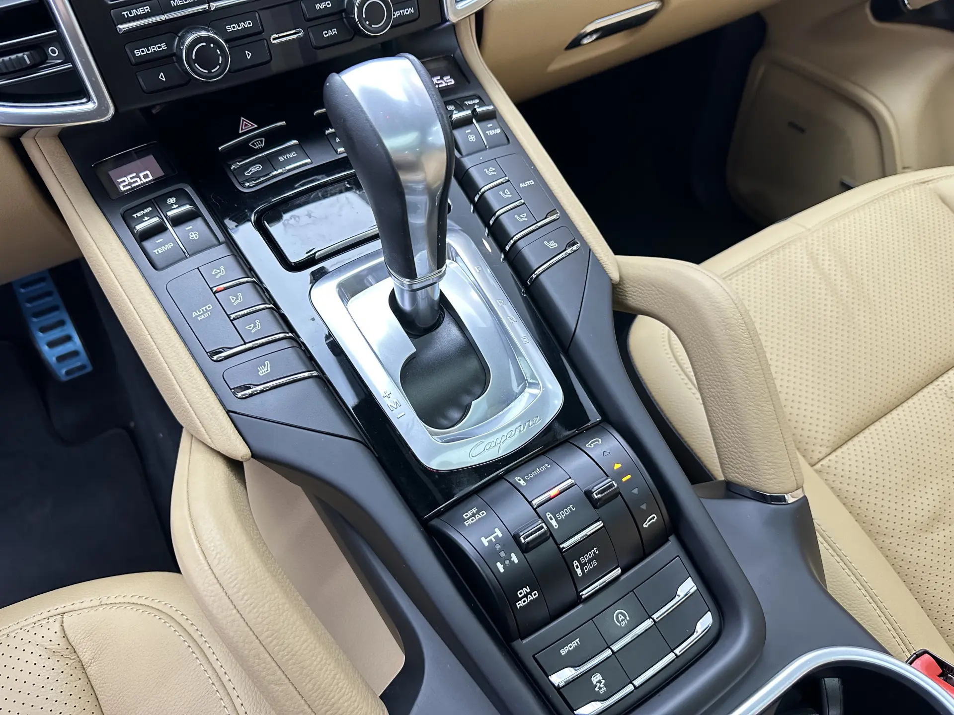 Porsche Cayenne, 2016 25