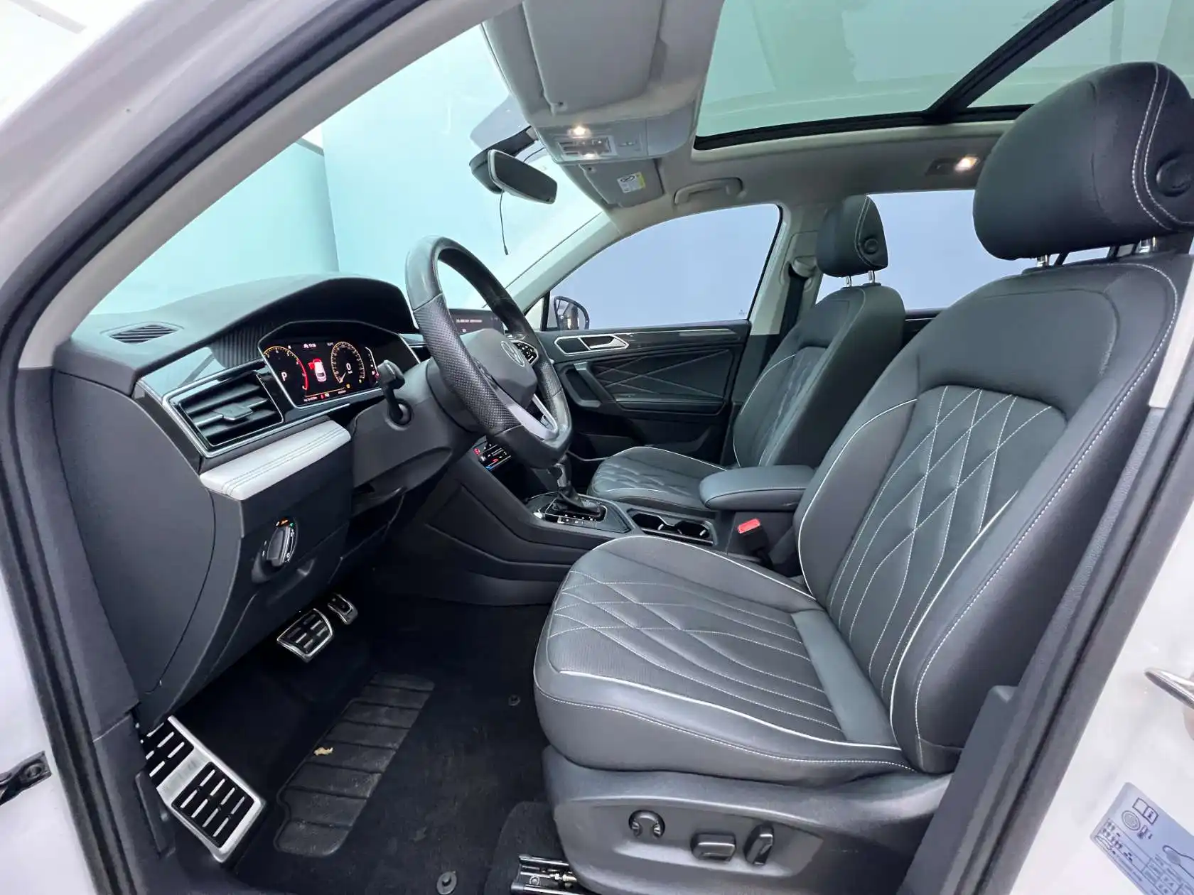 Volkswagen Tiguan L, 2022 10