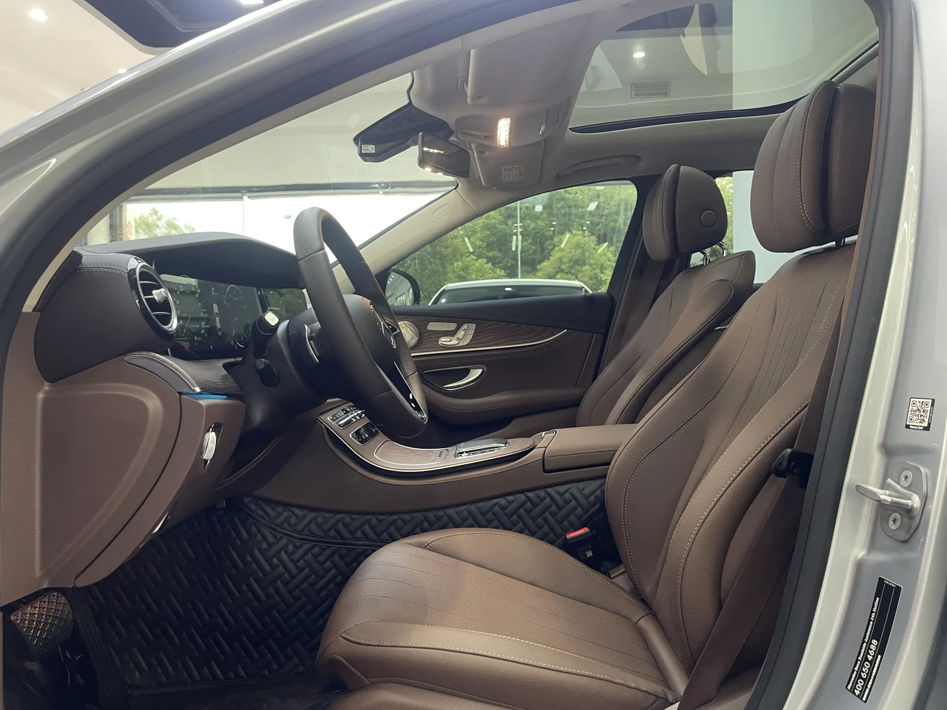 Mercedes-Benz E 300 L, 2024 17