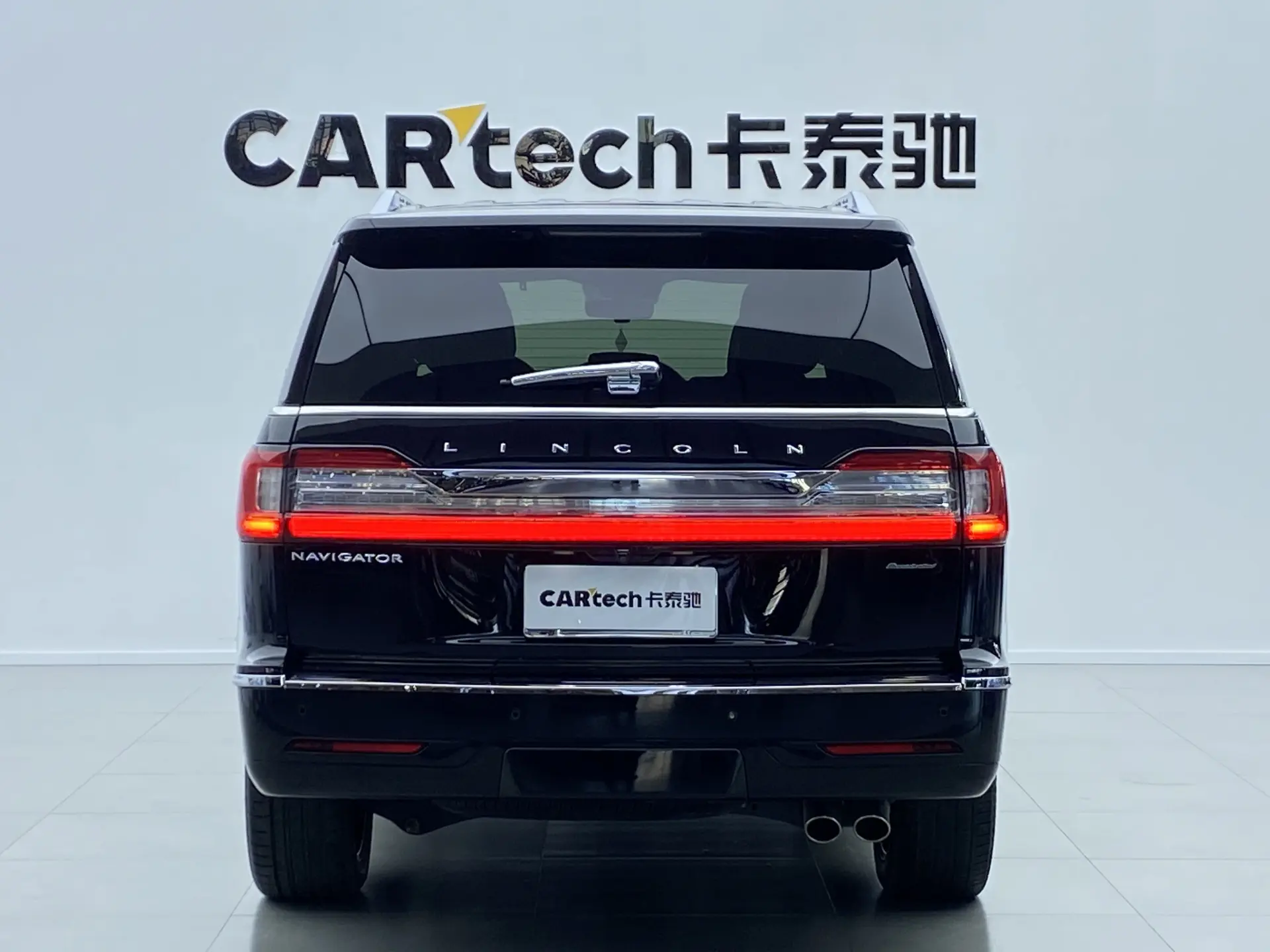 Lincoln Navigator, 2021 4