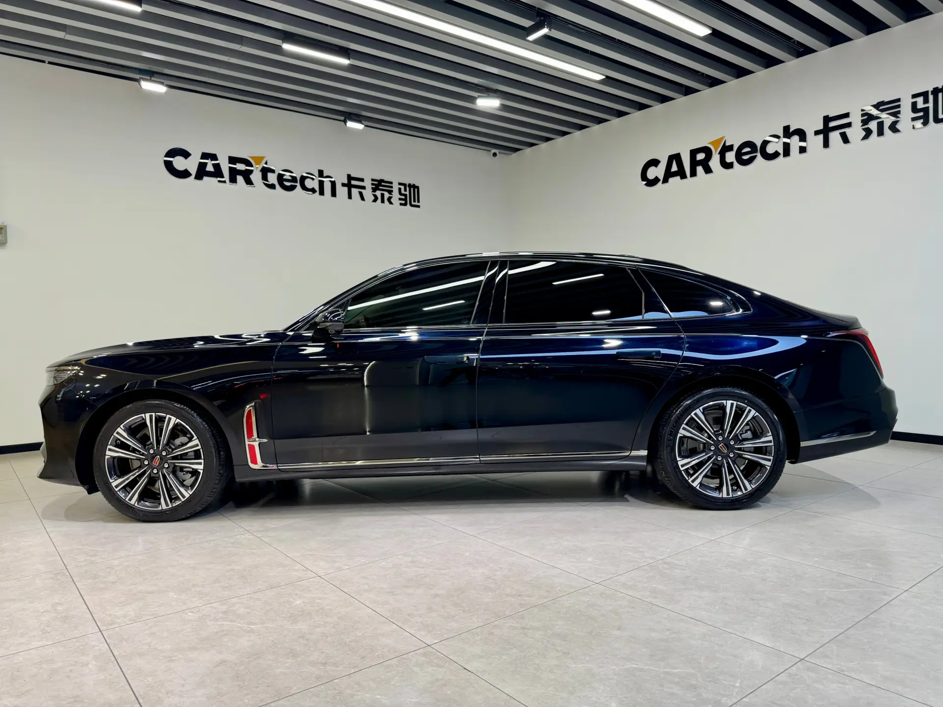 Hongqi H9, 2024 28