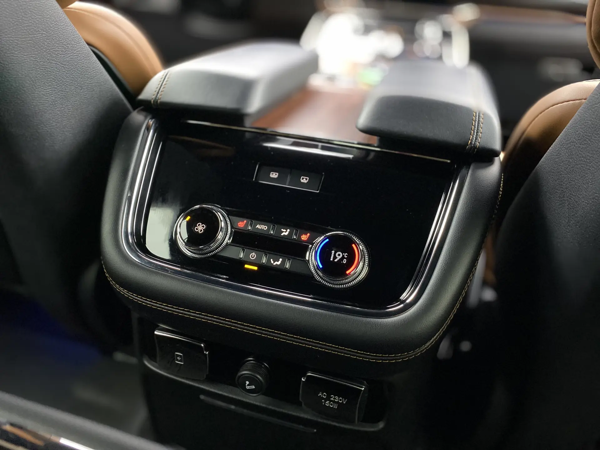Lincoln Navigator, 2021 26