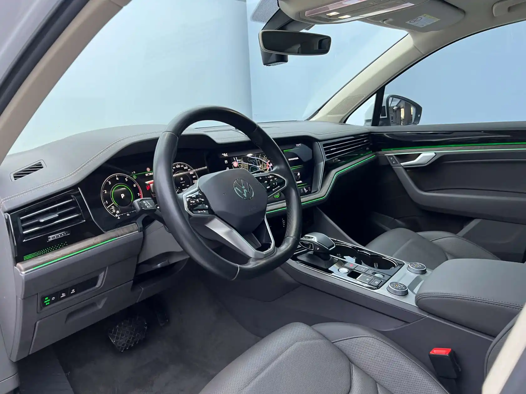 Volkswagen Touareg, 2022 8