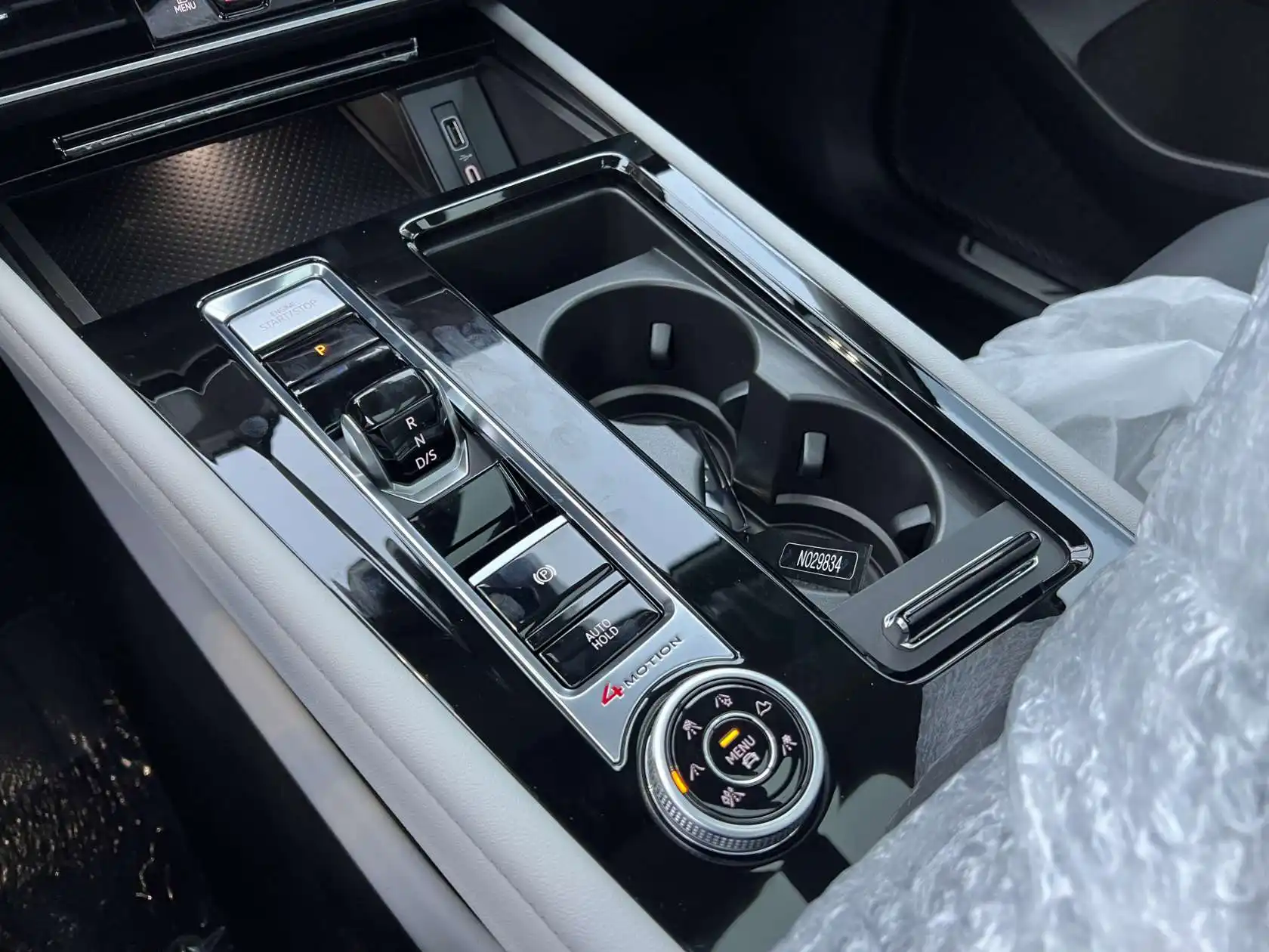 Volkswagen Teramont, 2025 9