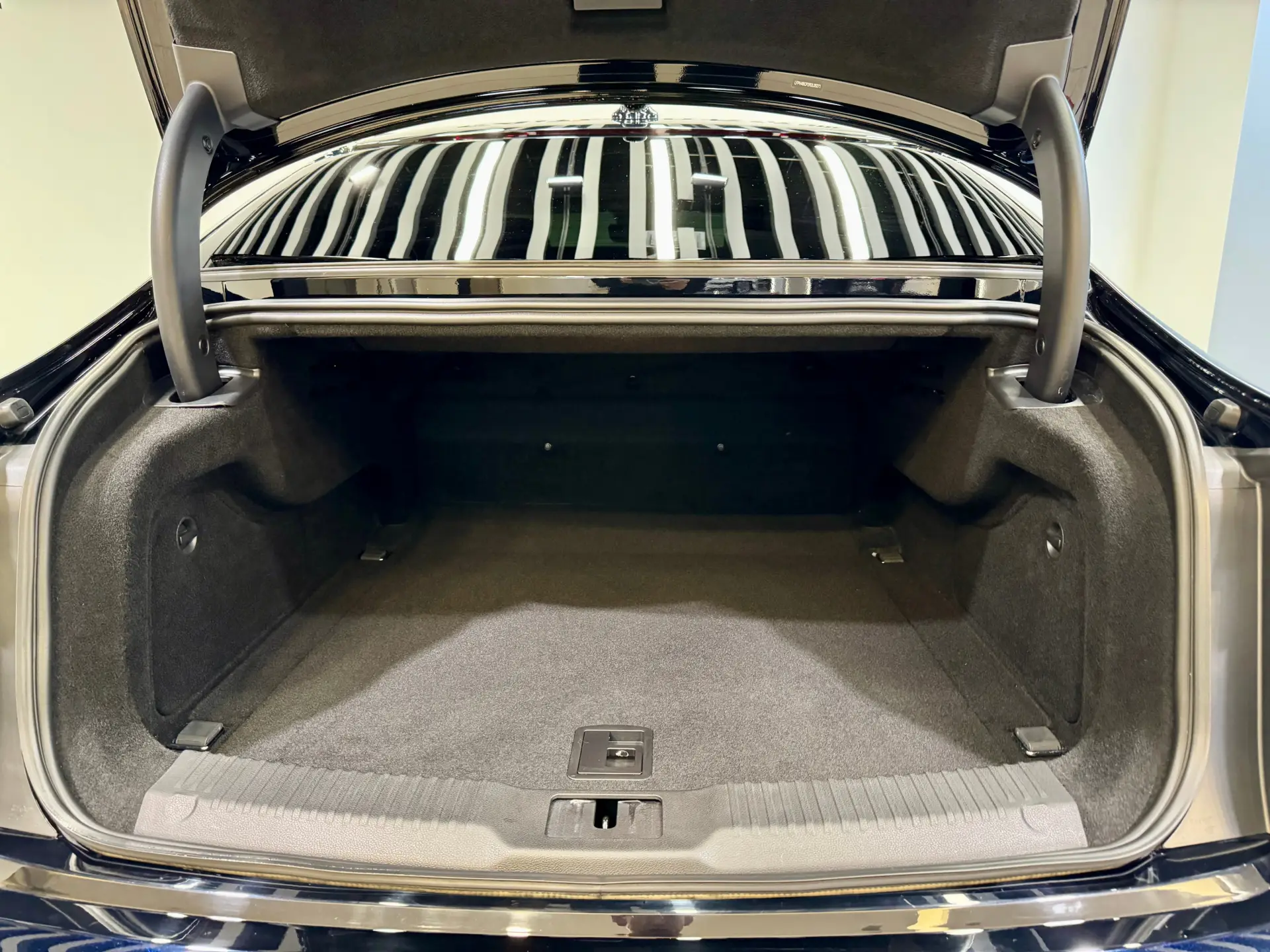 Hongqi H9, 2024 21