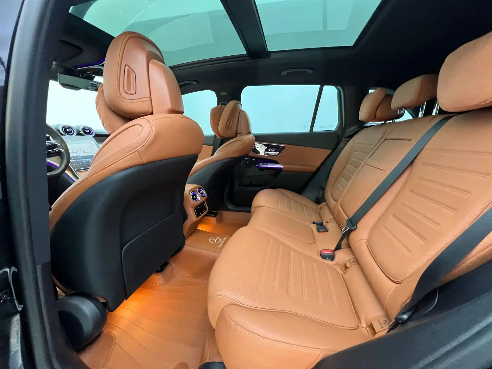 Mercedes-Benz GLC 300 L, 2024 12