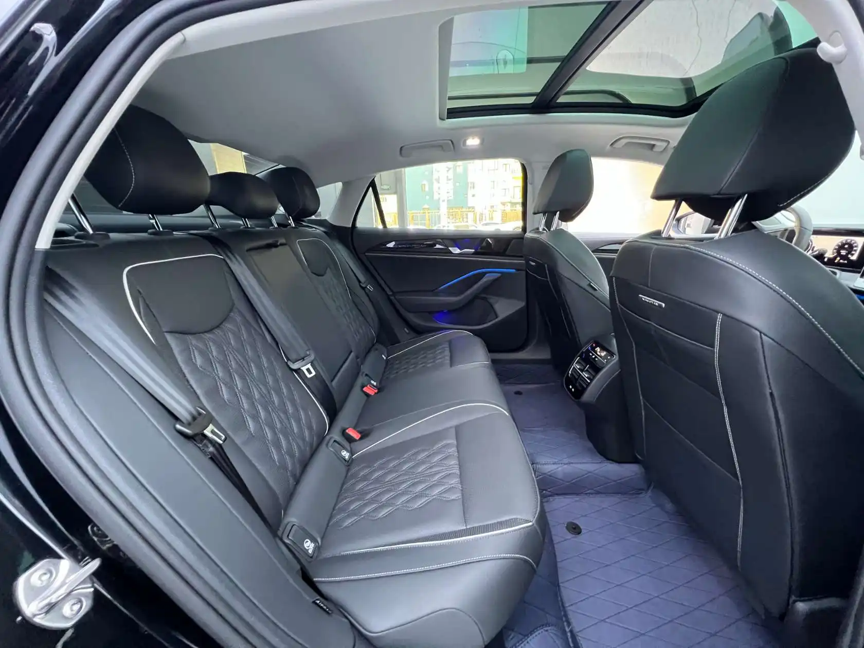 Volkswagen Magotan, 2024 16