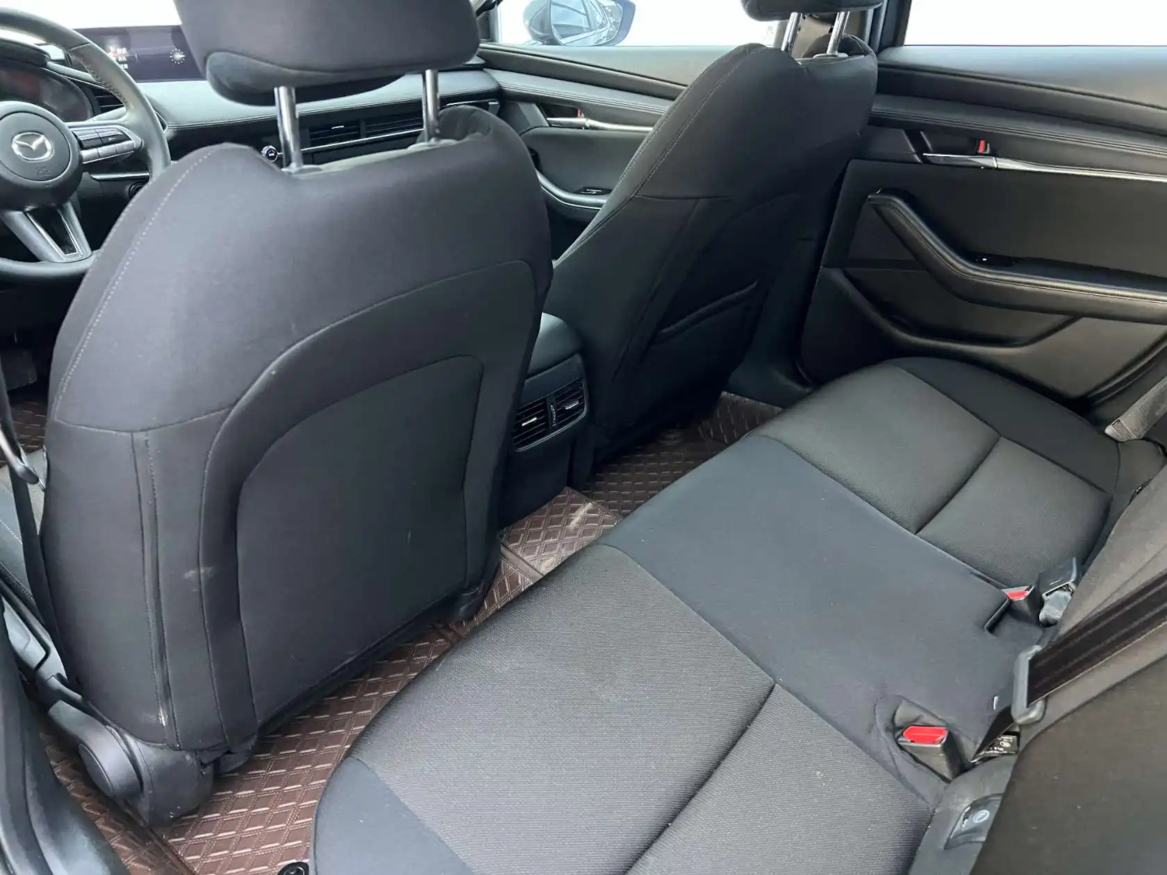 Mazda Mazda3, 2022 13