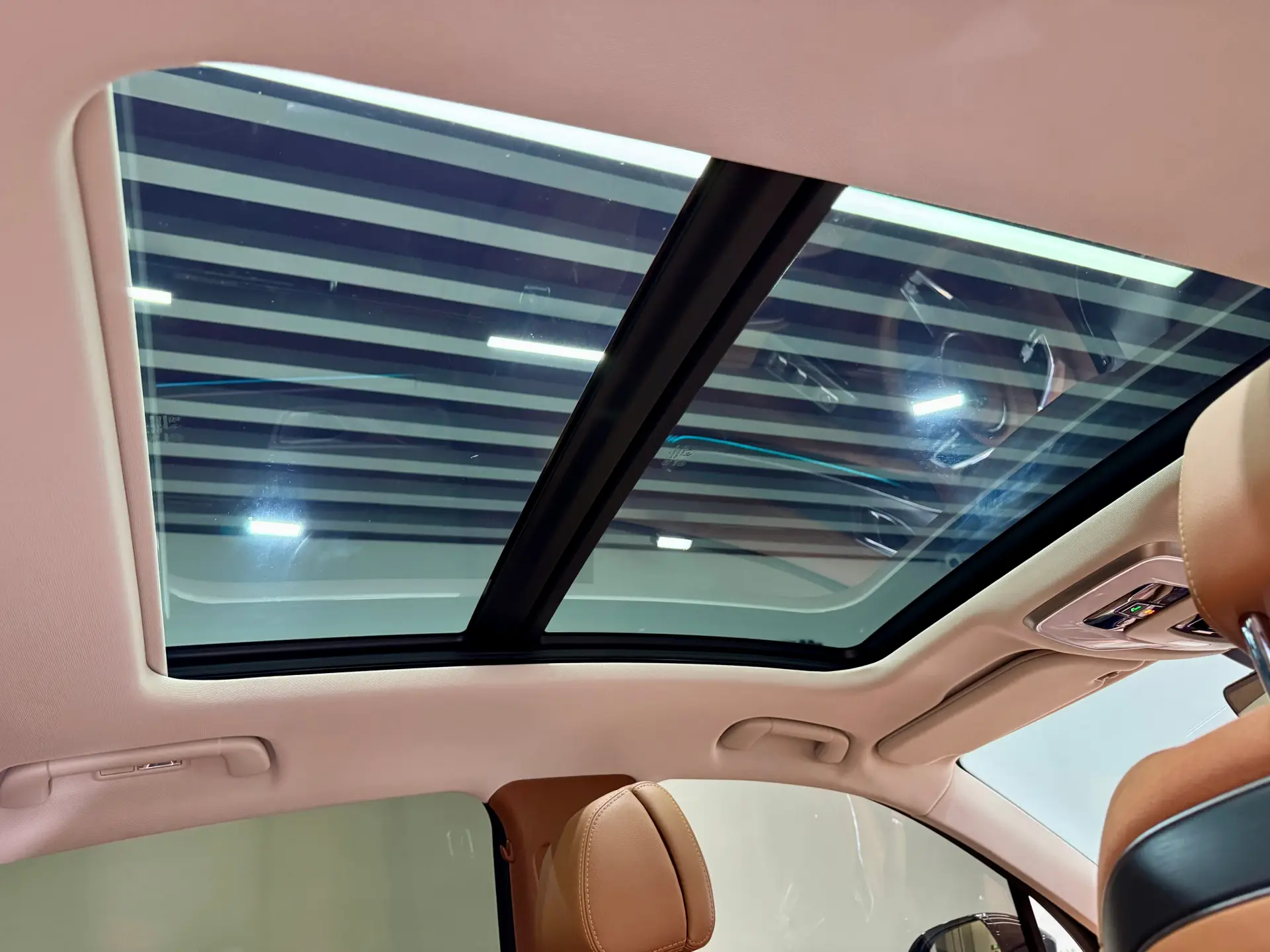 Hongqi H9, 2024 20