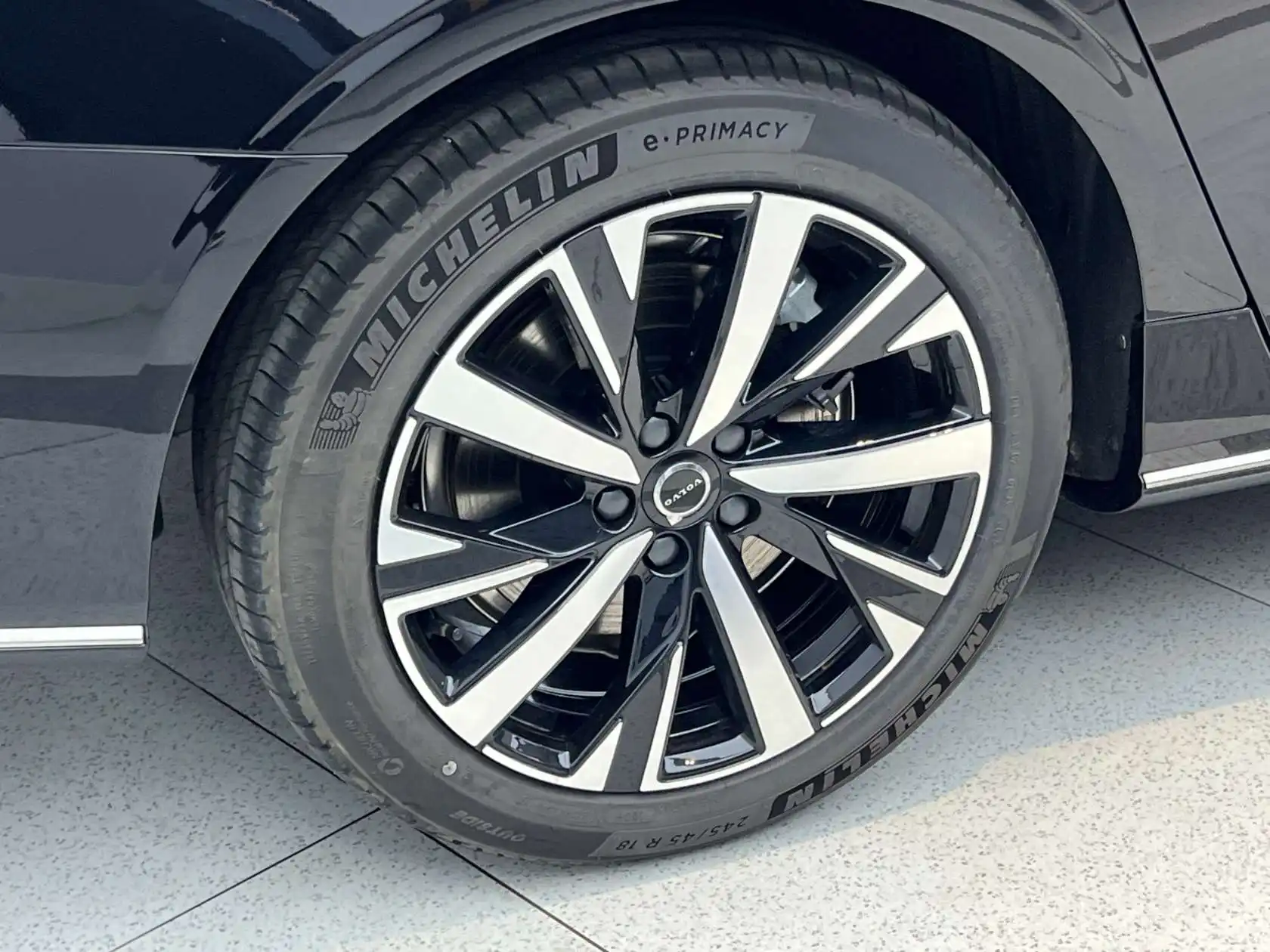 Volvo S90, 2025 32