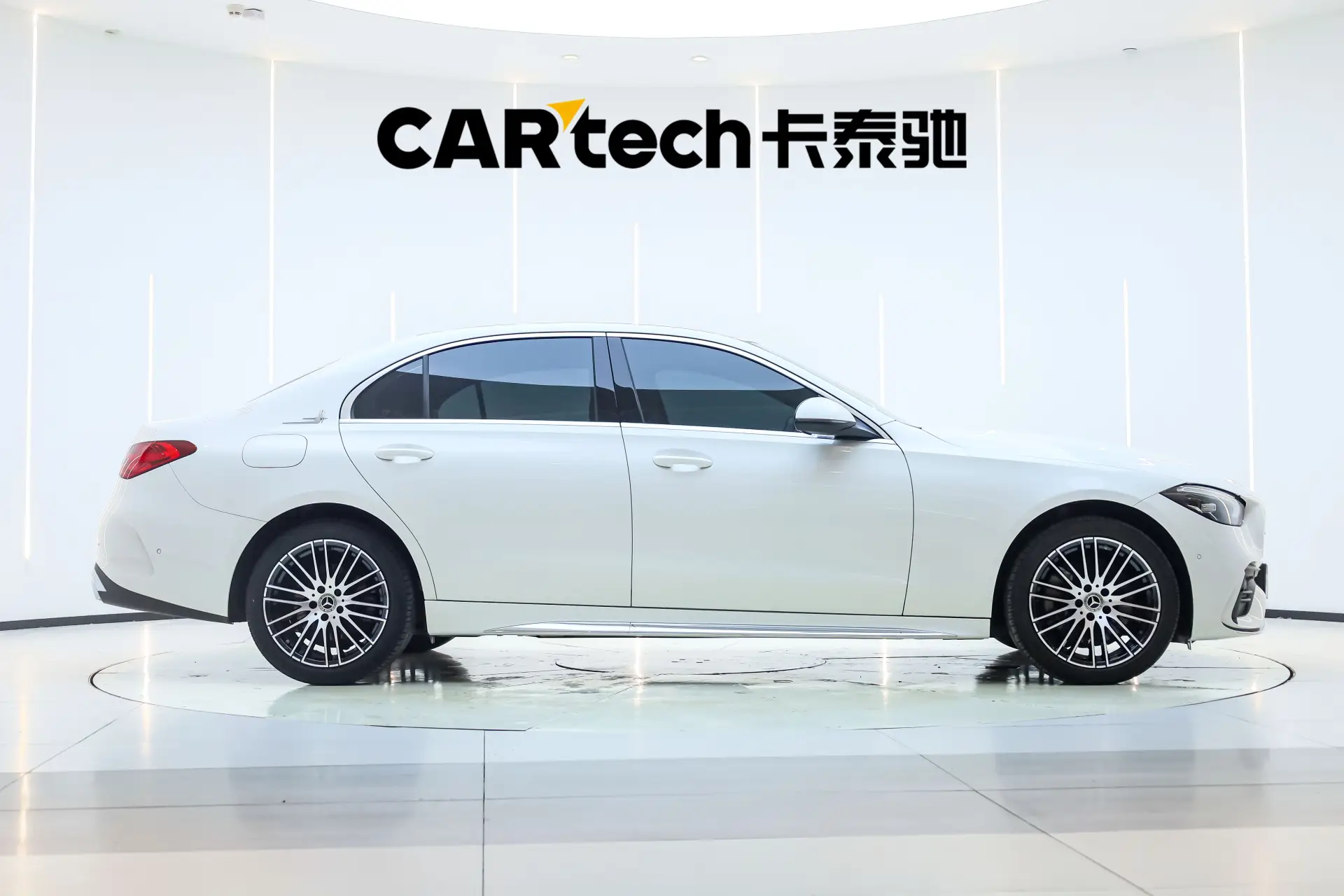 Mercedes-Benz C 260 L, 2023 6