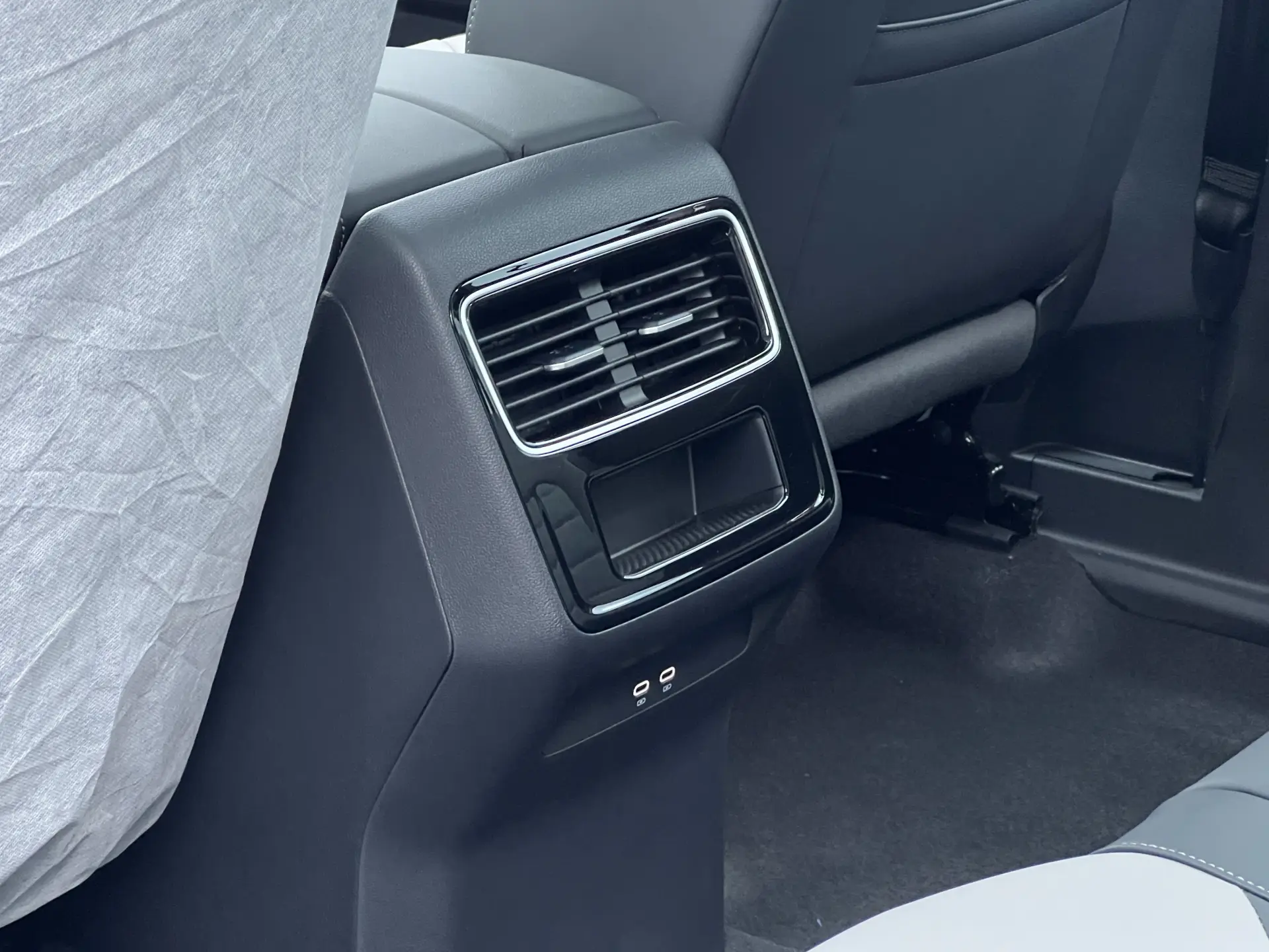 Volkswagen Talagon, 2025 16