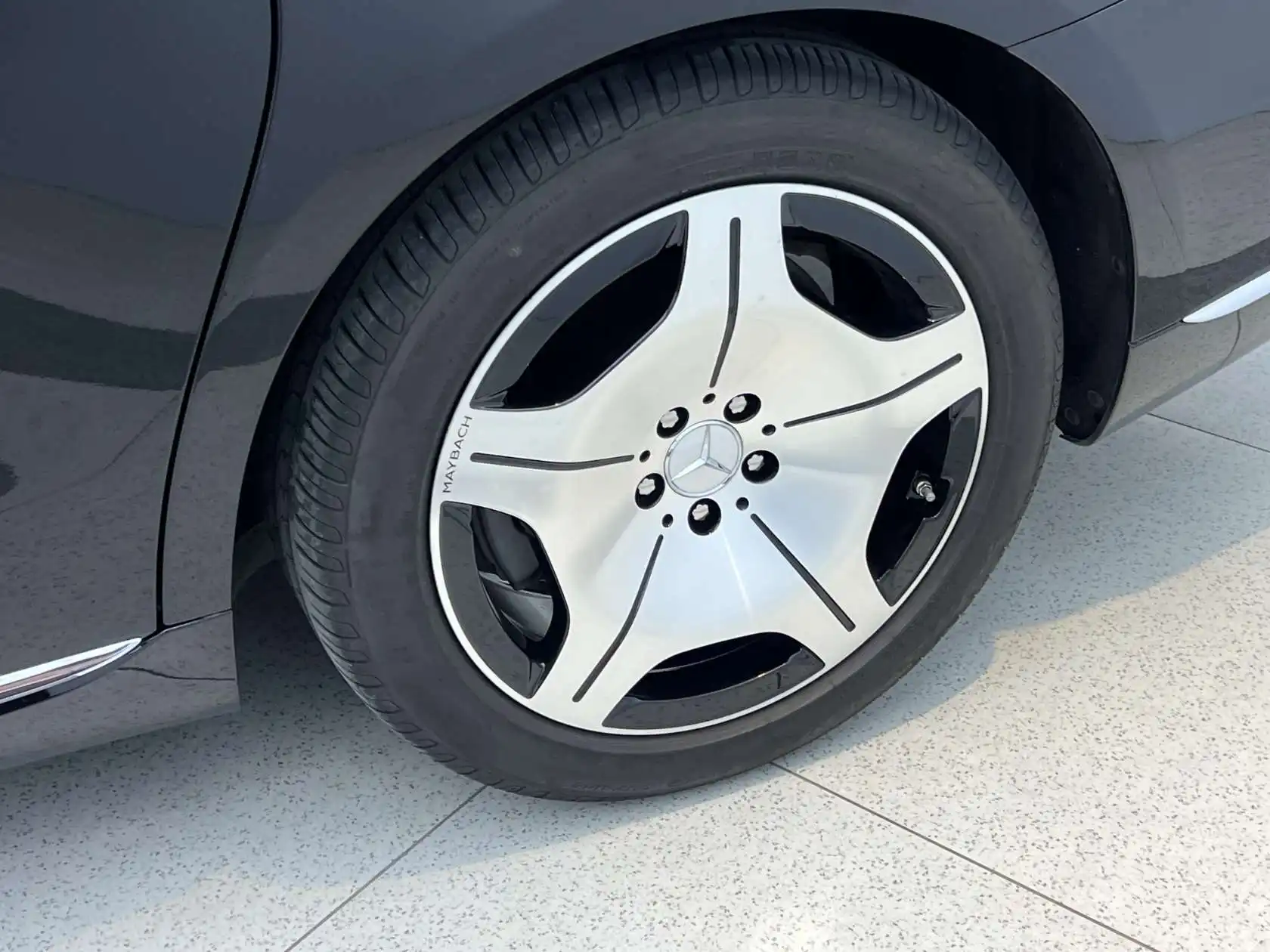 Mercedes-Benz S 480 4MATIC, 2023 29
