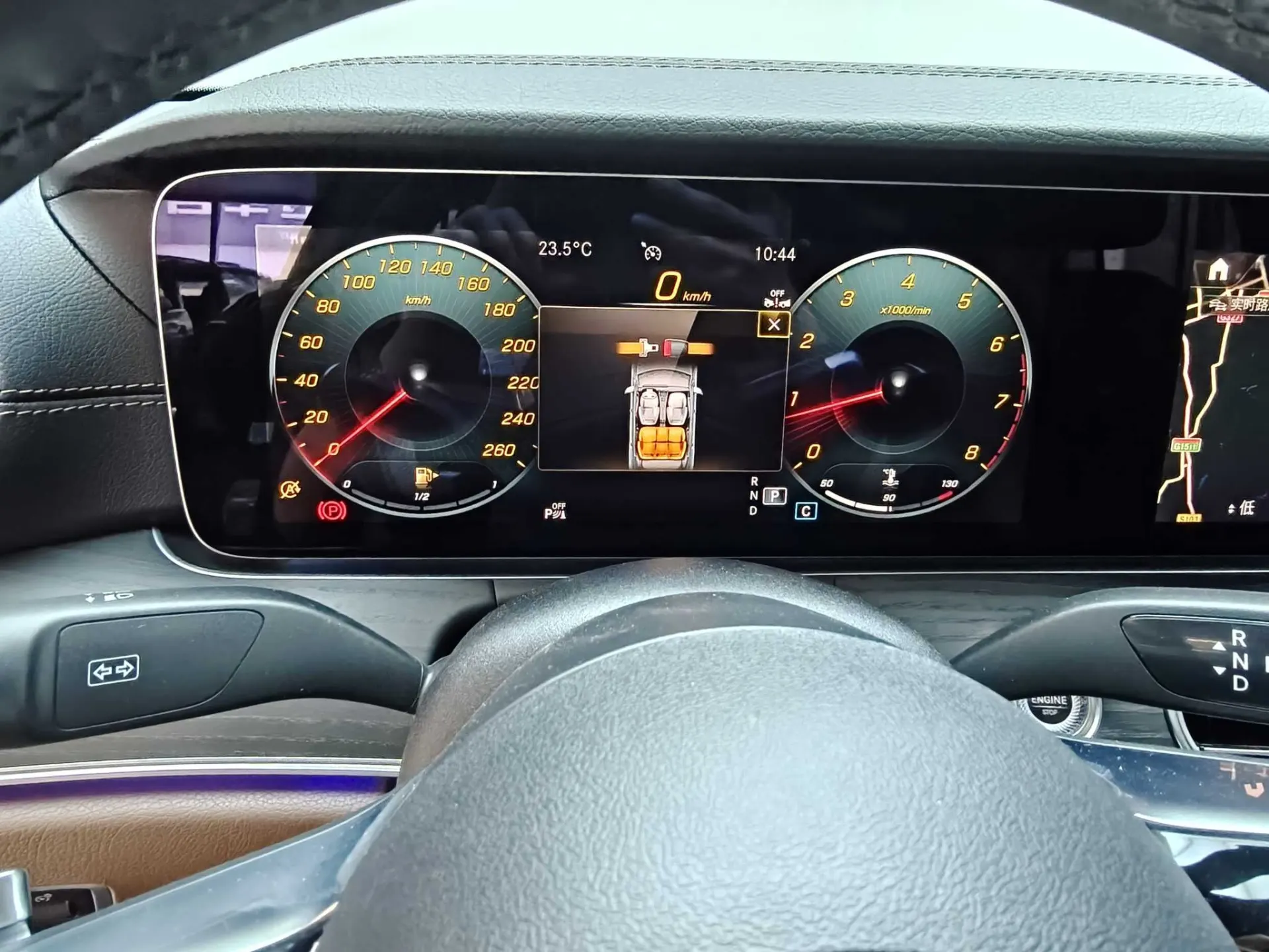 Mercedes-Benz E 260 L, 2022 15