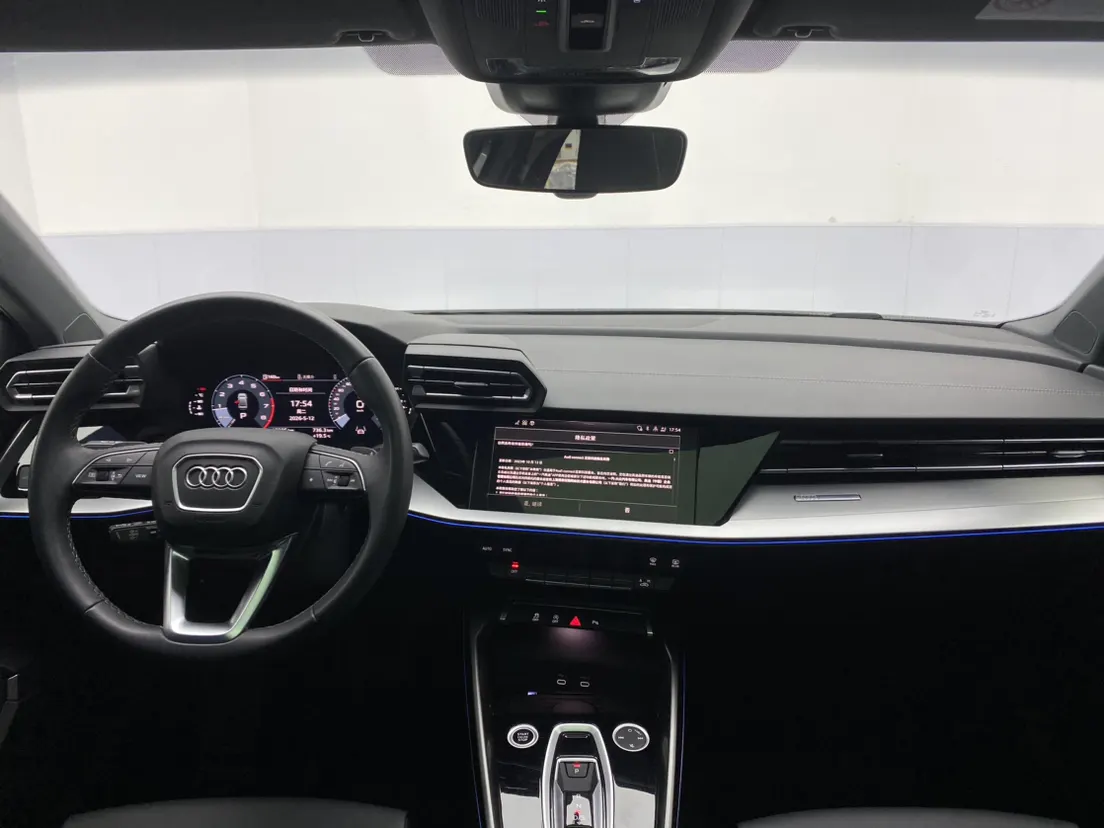 Audi Flying Spur, 2025 13