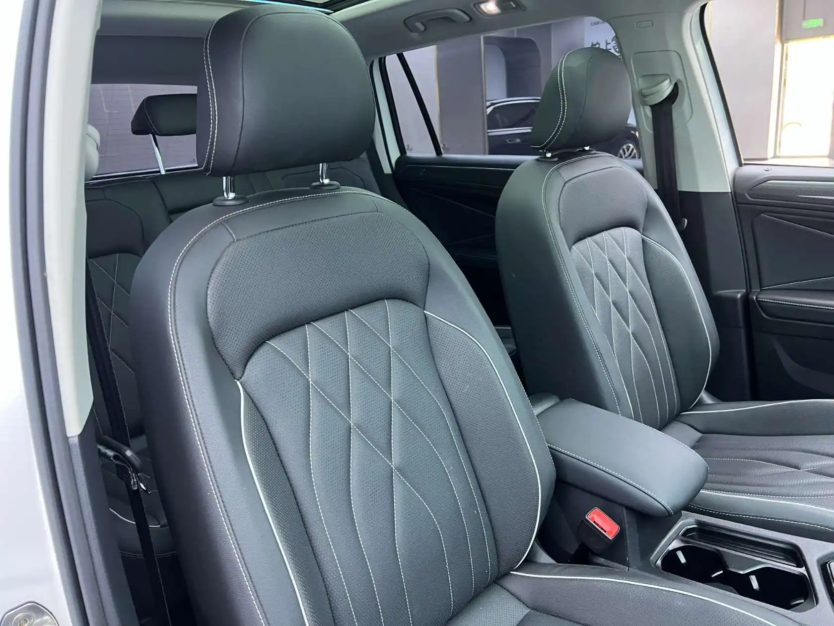 Volkswagen Tiguan L, 2022 20