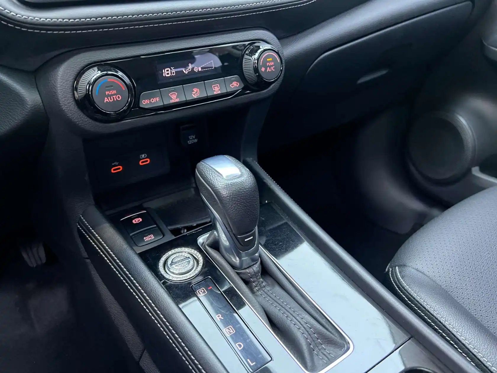 Nissan Kicks, 2023 9
