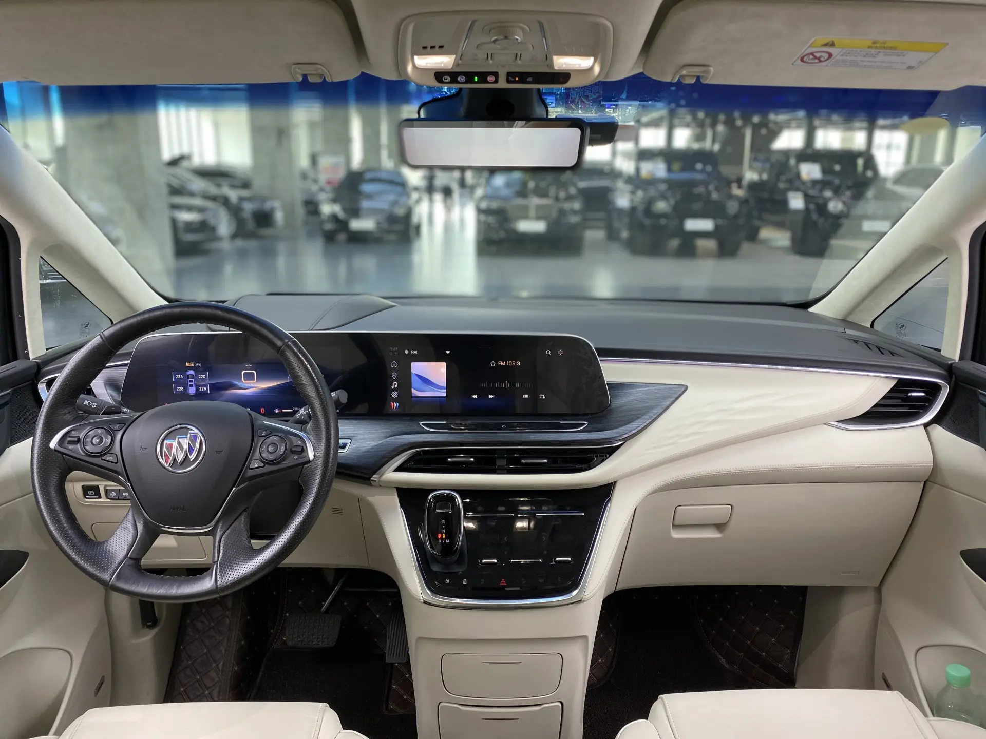 Buick GL8, 2023 7