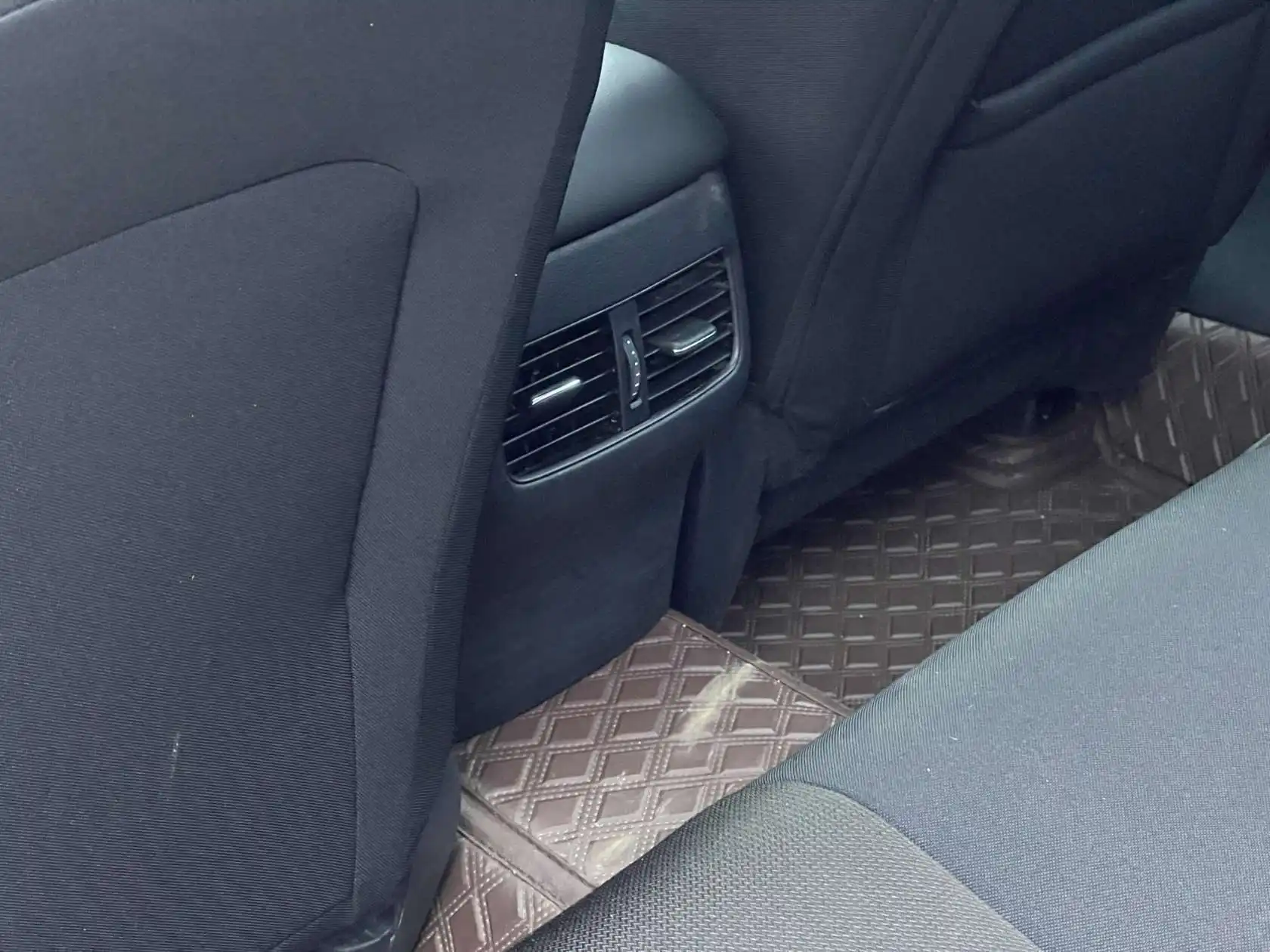 Mazda Mazda3, 2022 14