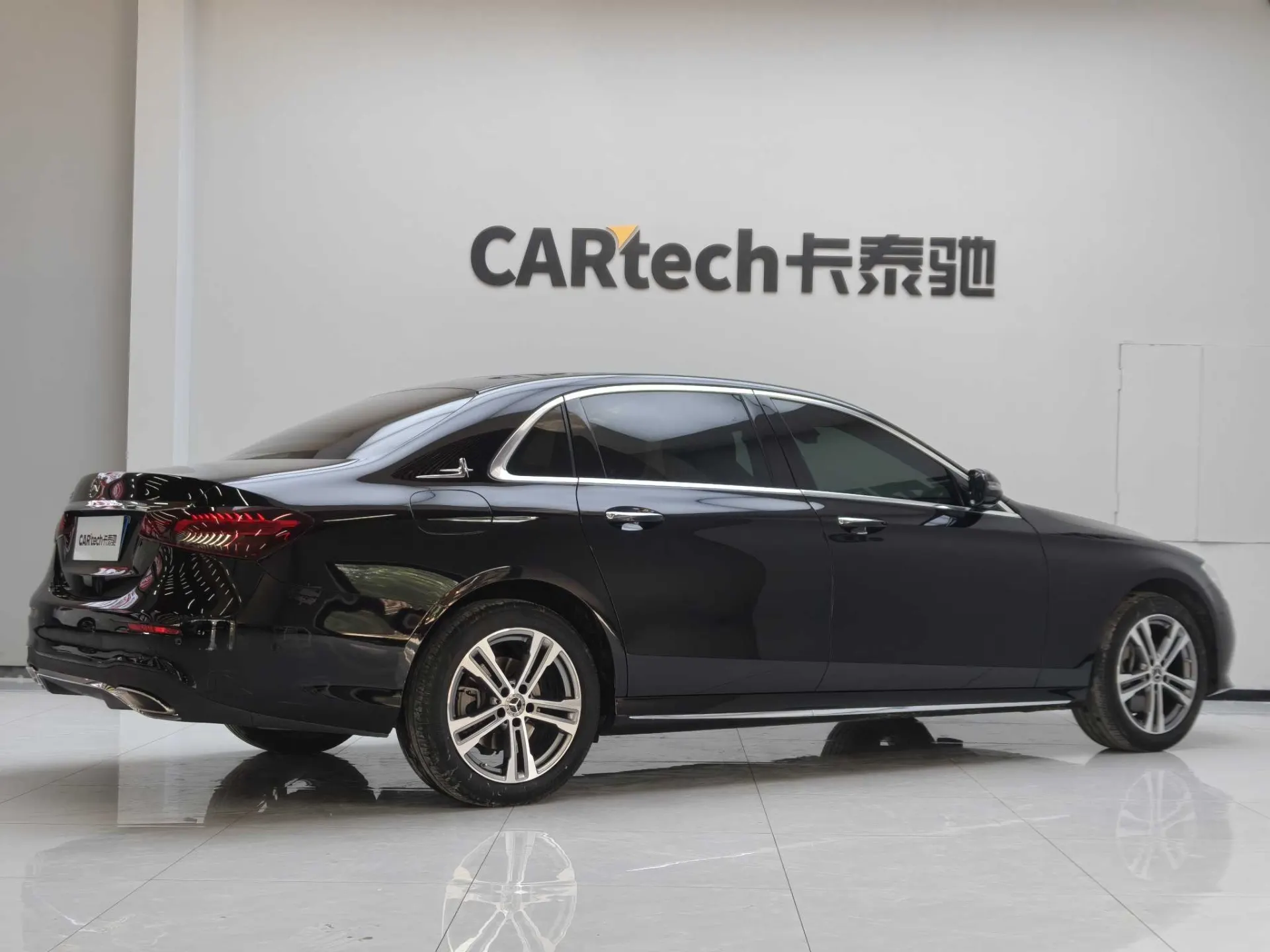 Mercedes-Benz E 260 L, 2022 3