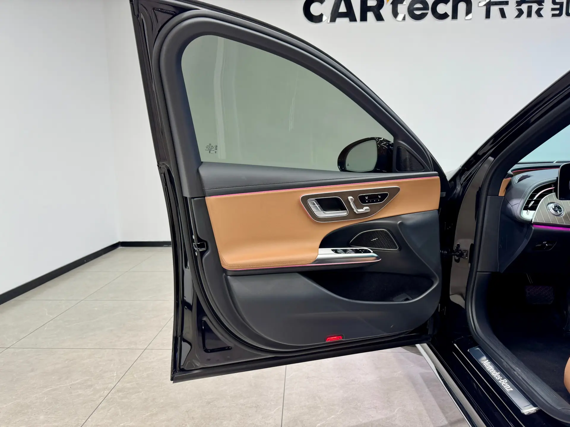 Mercedes-Benz E 300 L, 2024 все фото