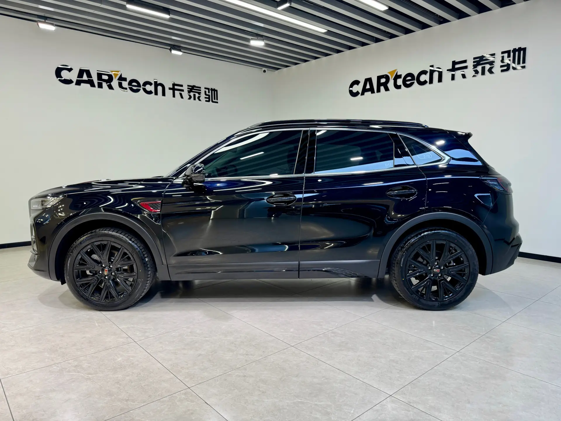 Hongqi HS5, 2024 29